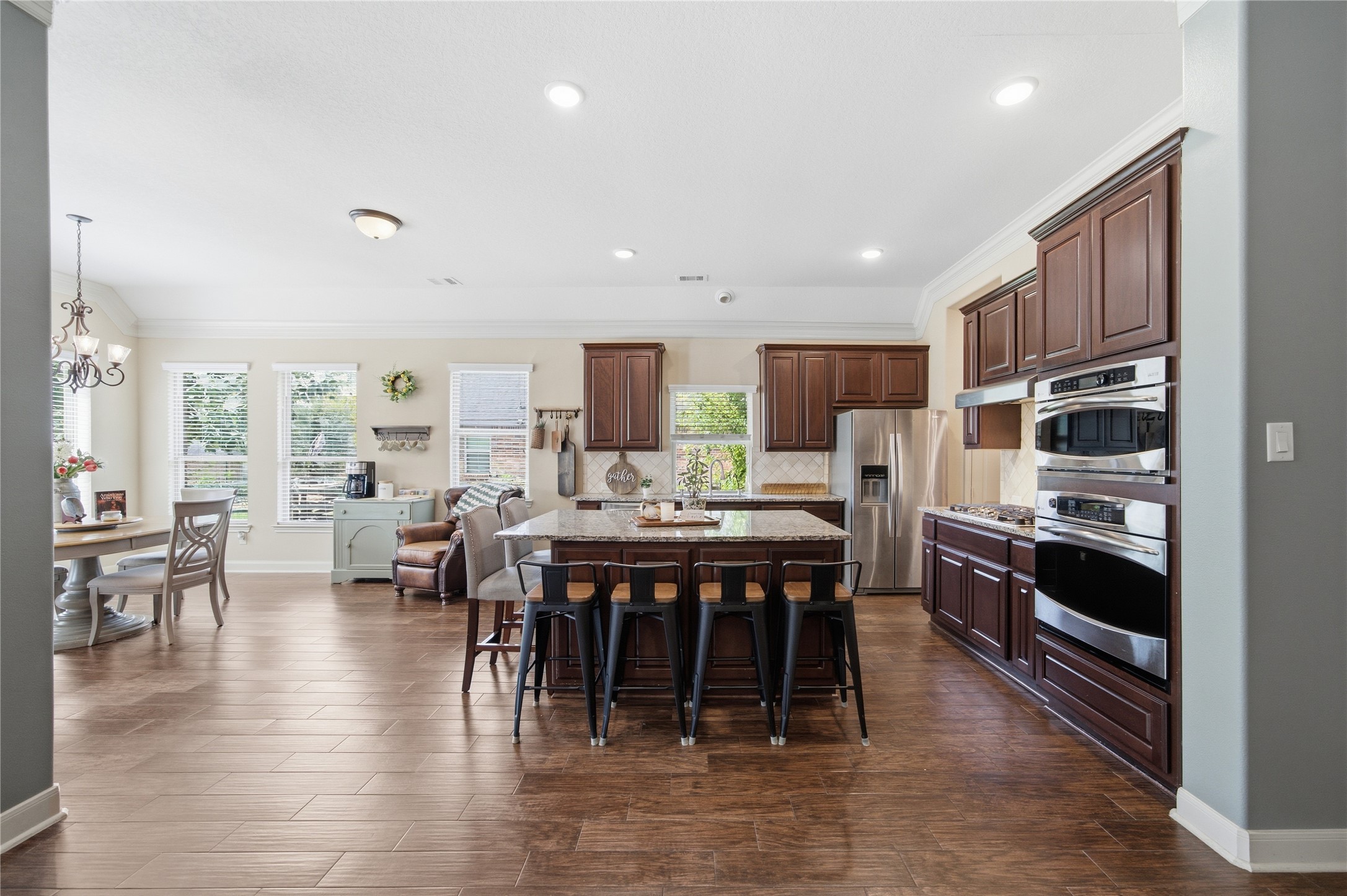 30511 Sethora Hill Way Property Photo 6