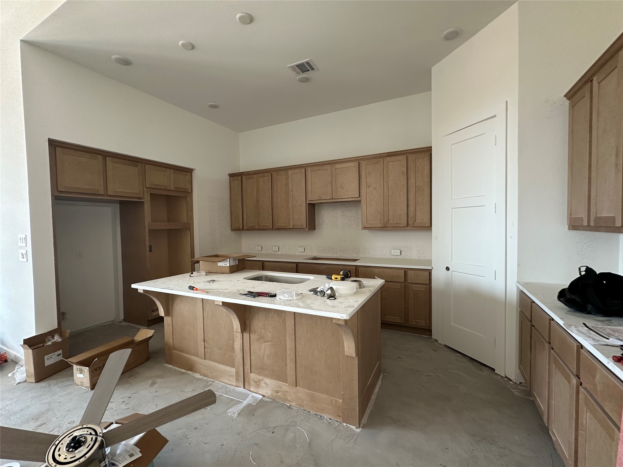6446 Mahogany Branch Trail Property Photo 8
