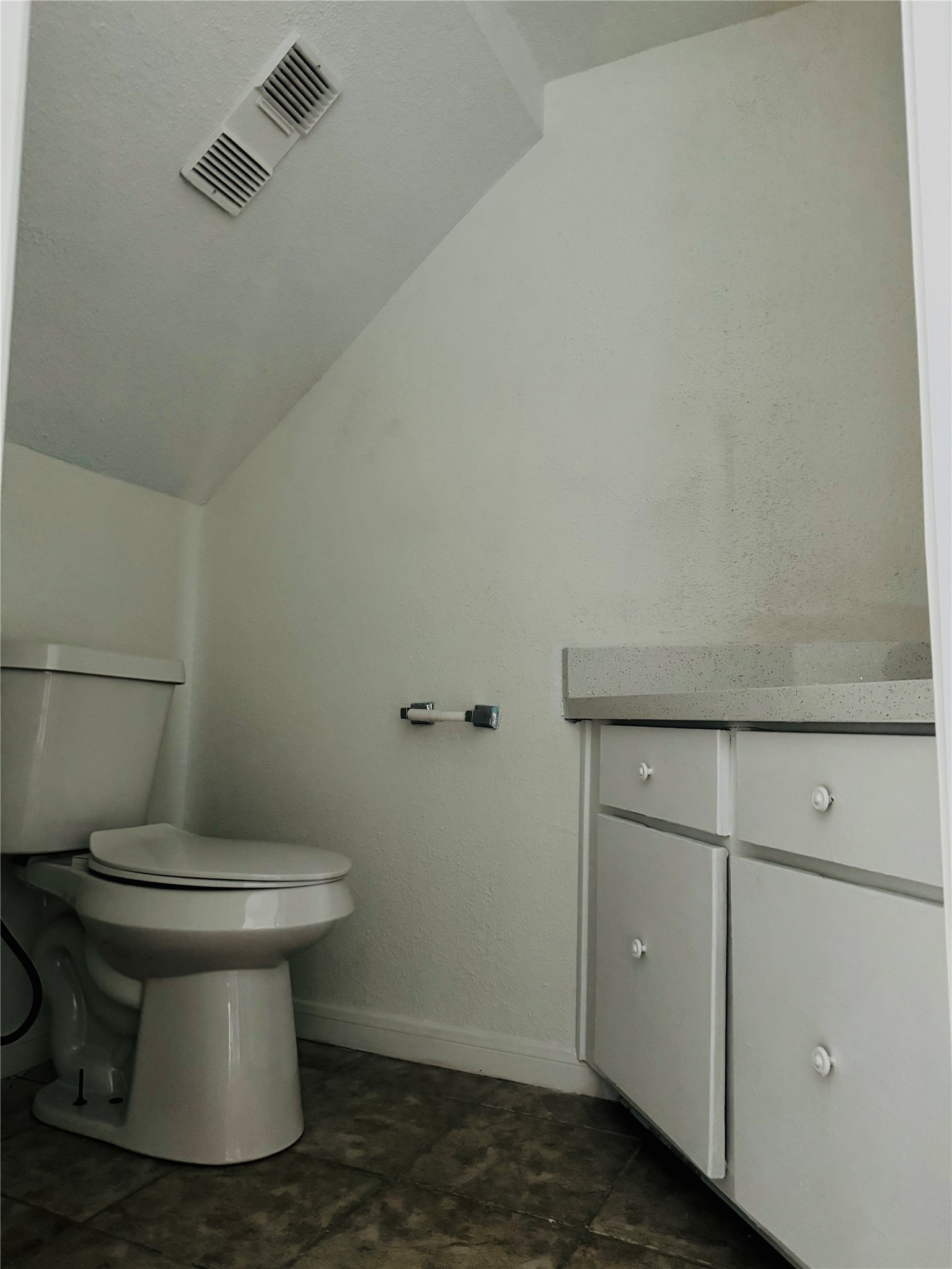17210 Imperial Valley Drive 61 Property Photo 10