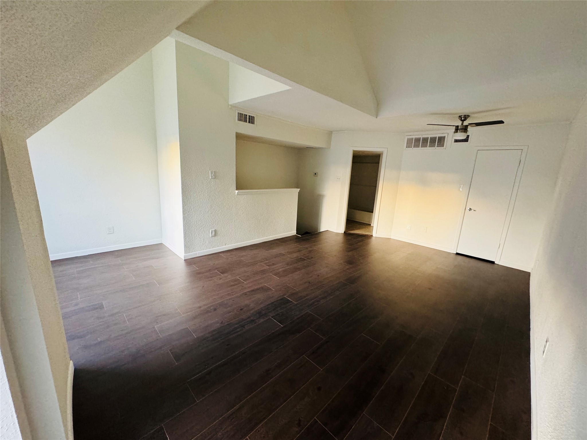 17210 Imperial Valley Drive 61 Property Photo 13