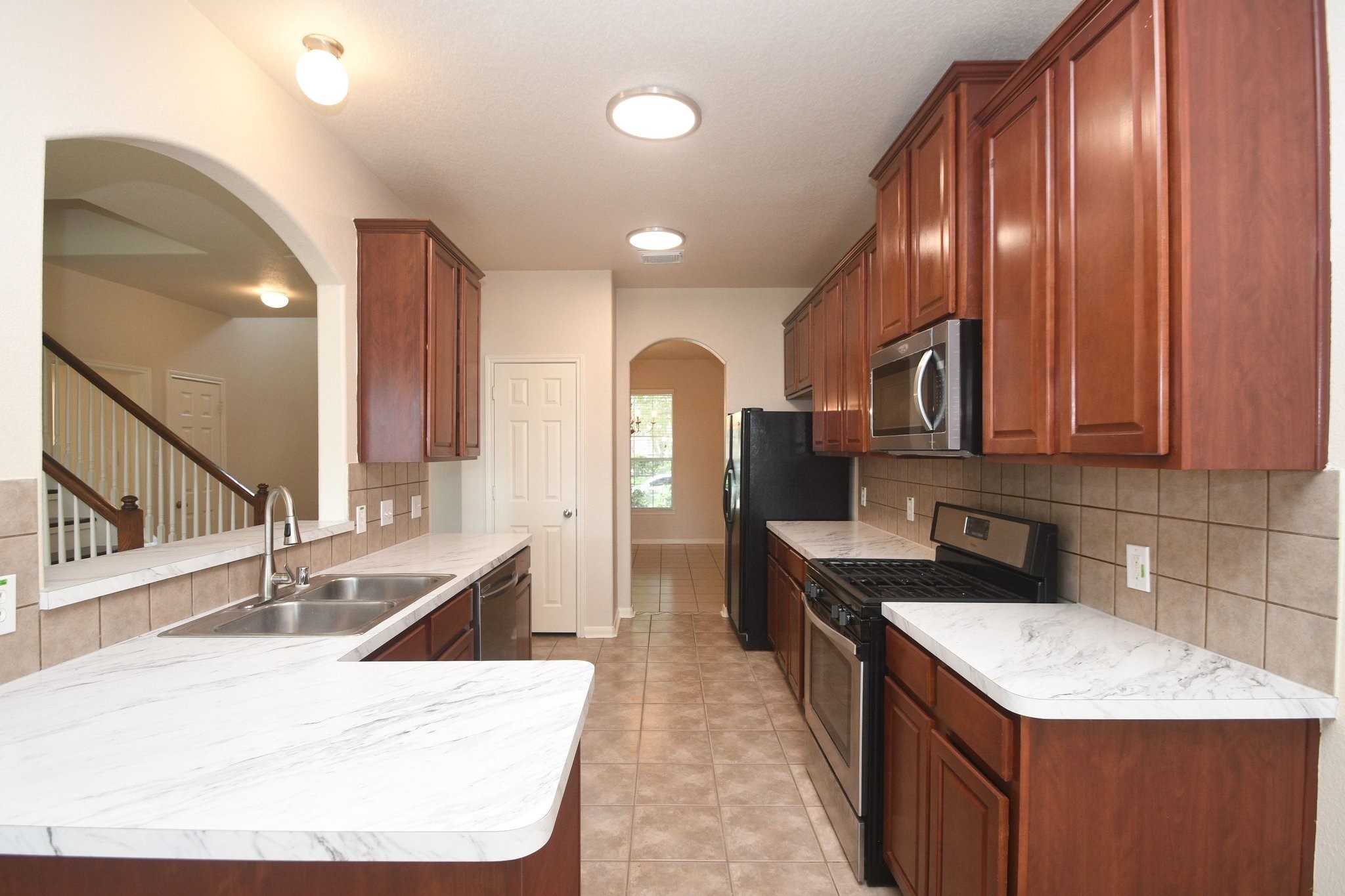 13111 Rippling Creek Lane Property Photo 8