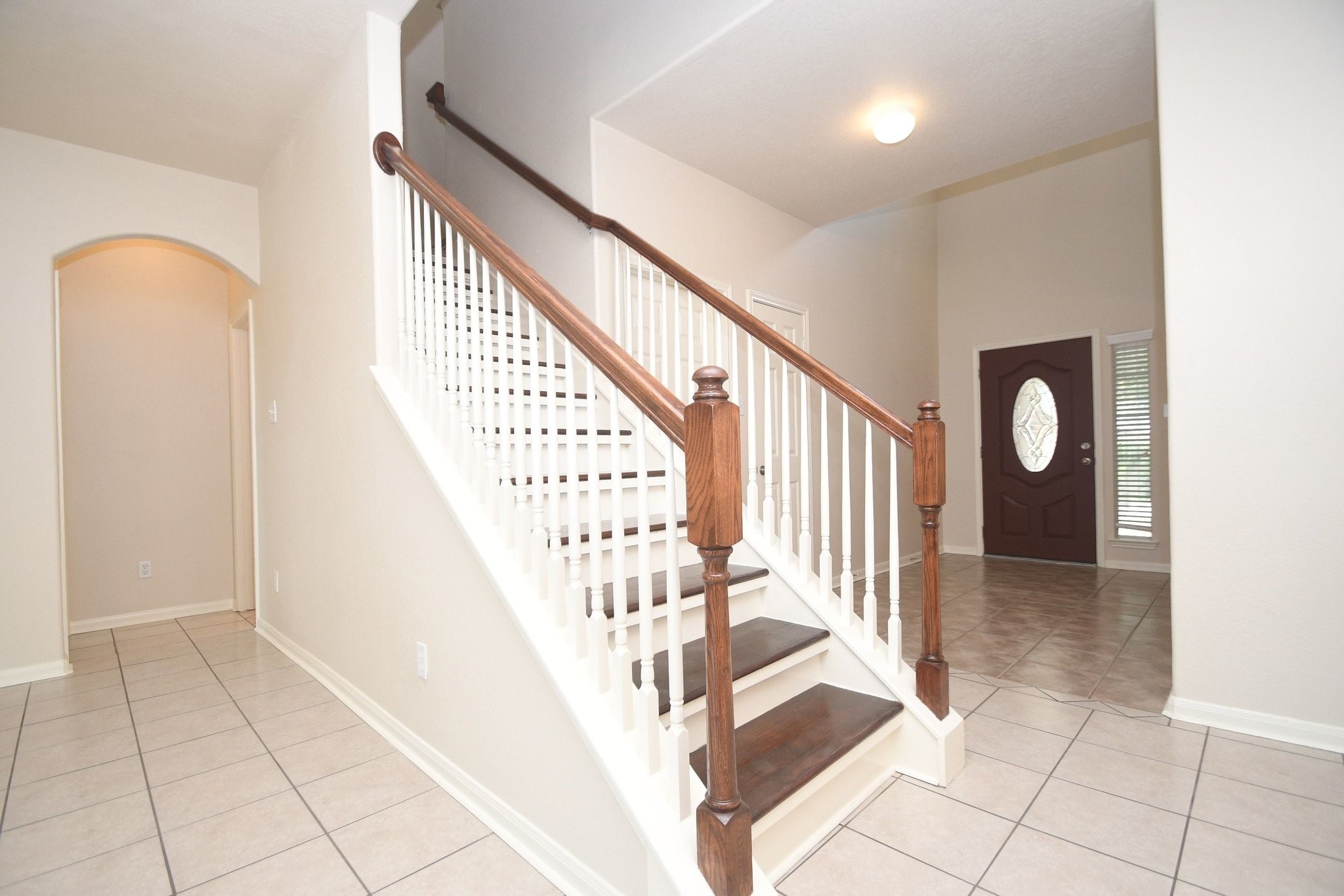 13111 Rippling Creek Lane Property Photo 9