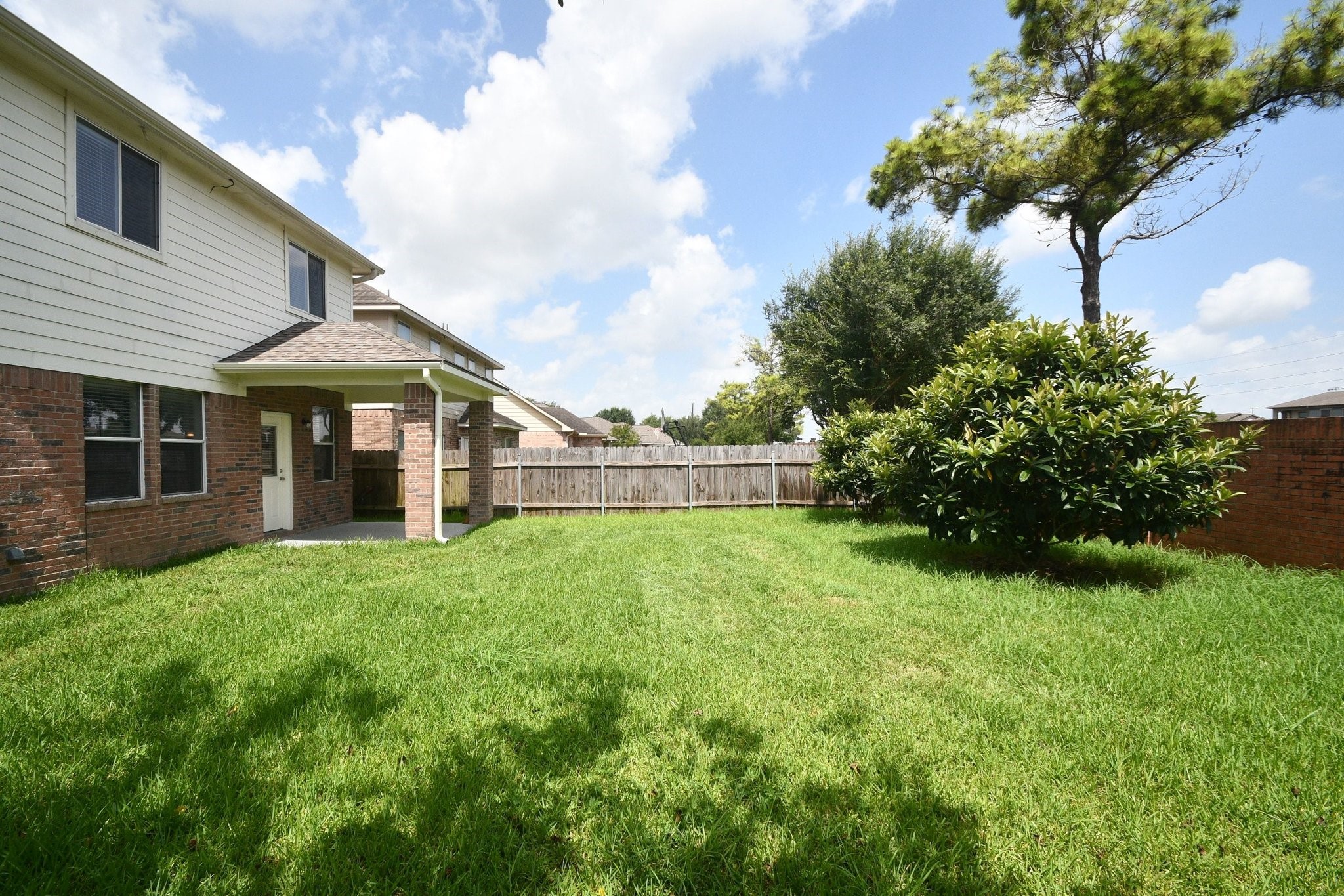 13111 Rippling Creek Lane Property Photo 23