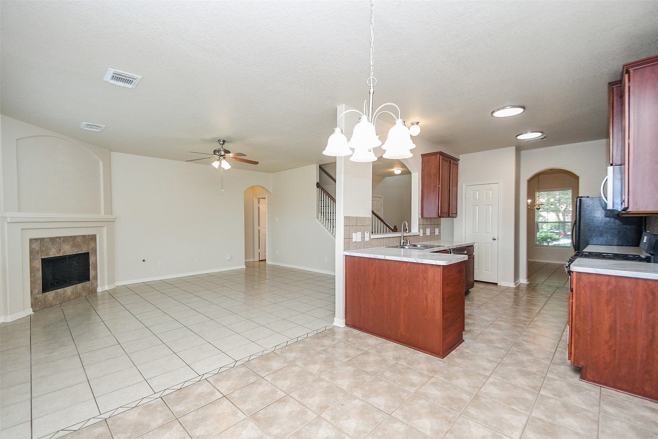 13111 Rippling Creek Lane Property Photo 32