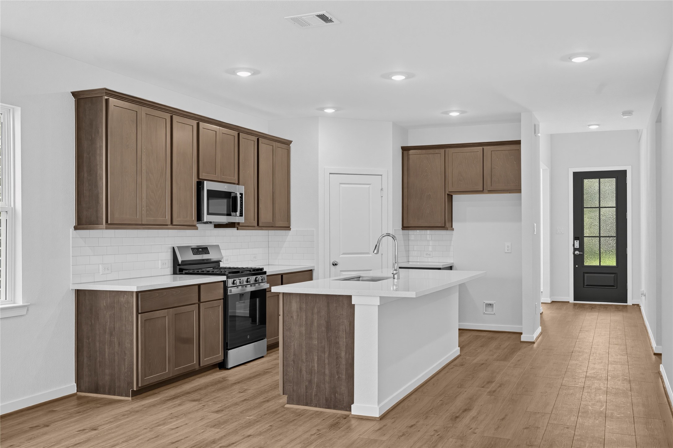 9627 Akashi Run Drive Property Photo 2