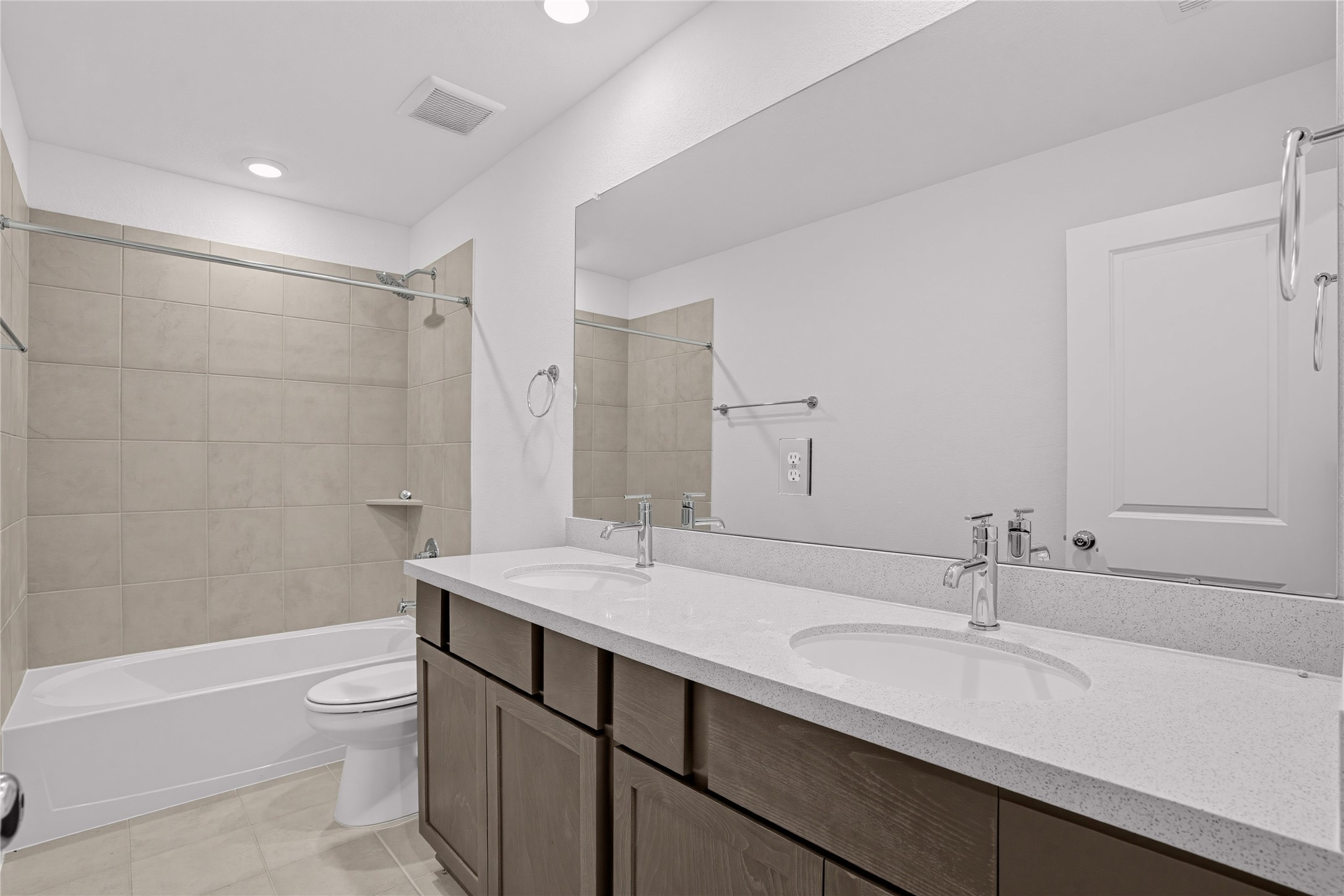 9627 Akashi Run Drive Property Photo 13