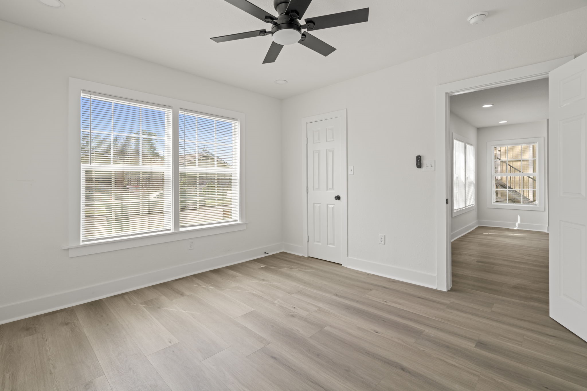 2817 Winbern Street Property Photo 11