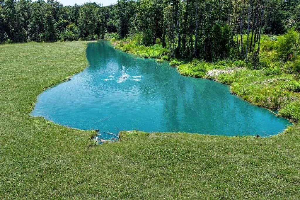 150 Quiet Springs Trail Property Photo 42