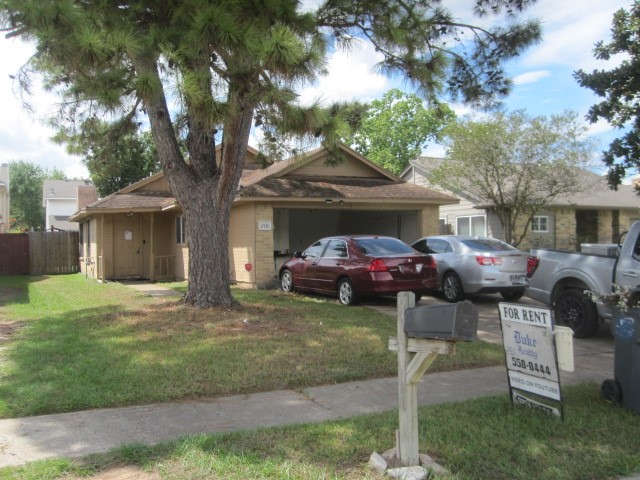 4311 Daisy Meadow Drive Property Photo 1
