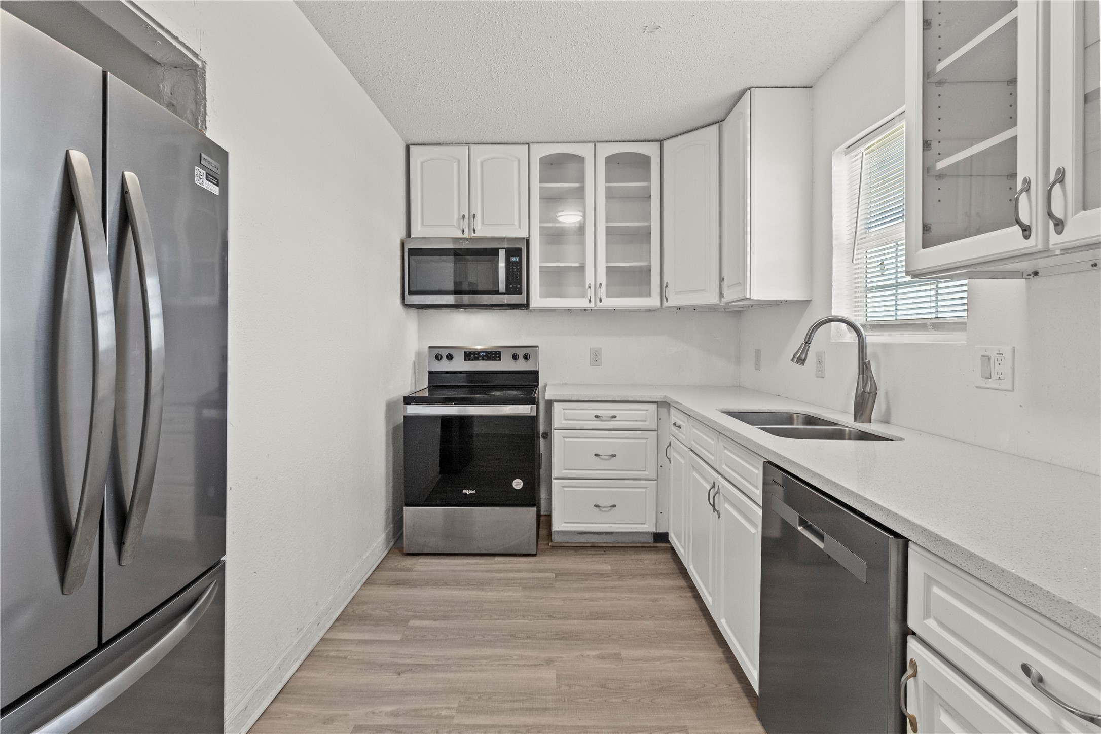 317-319 E B Street Property Photo 13