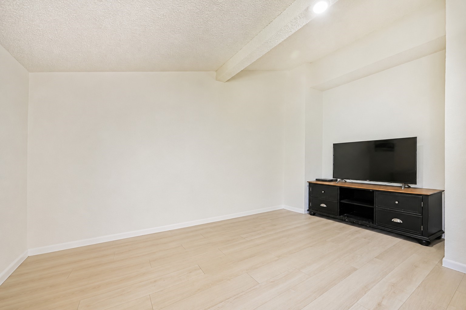 7445 Cobbs Oak Lane Property Photo 29