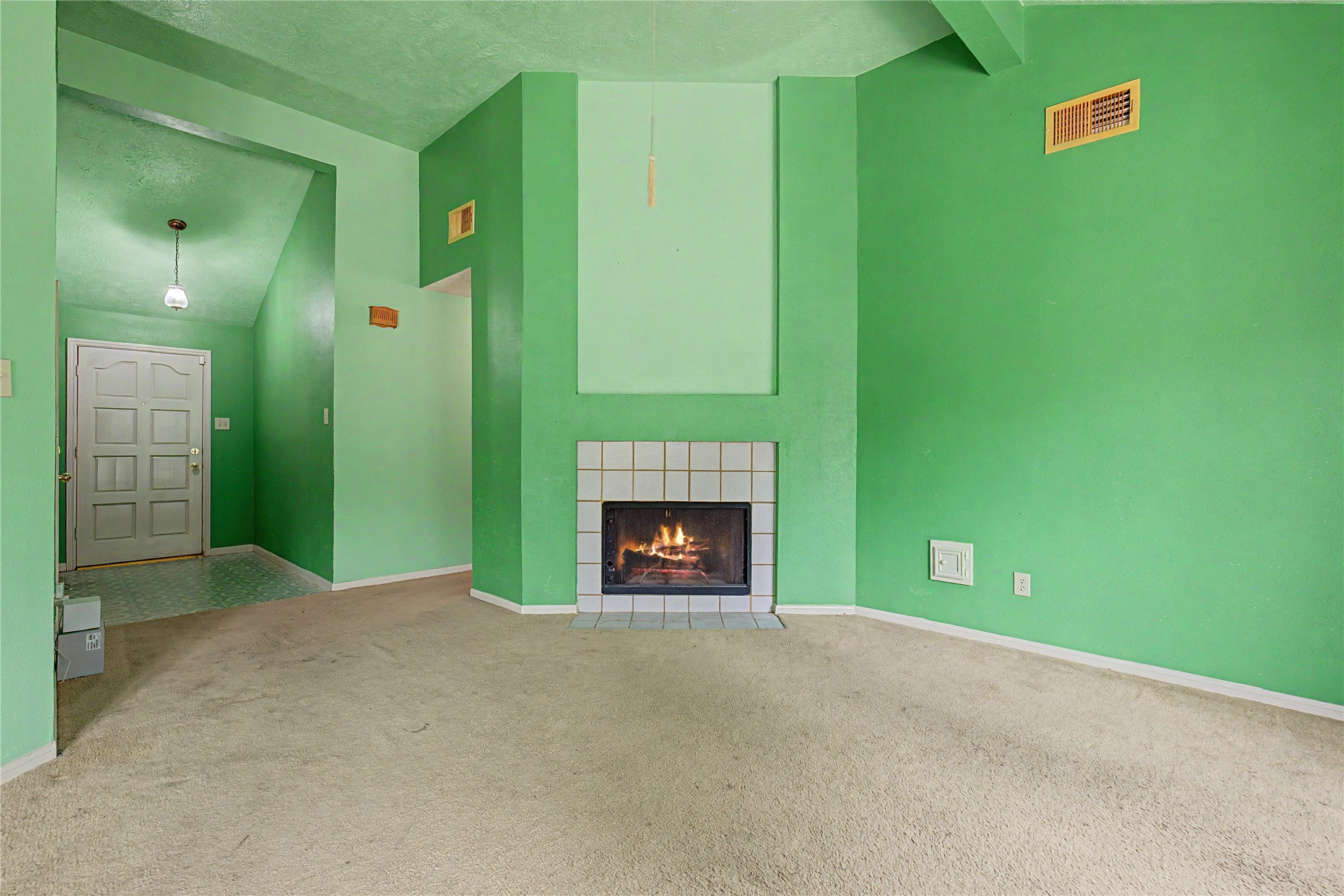 19319 Indian Grass Drive Property Photo 9