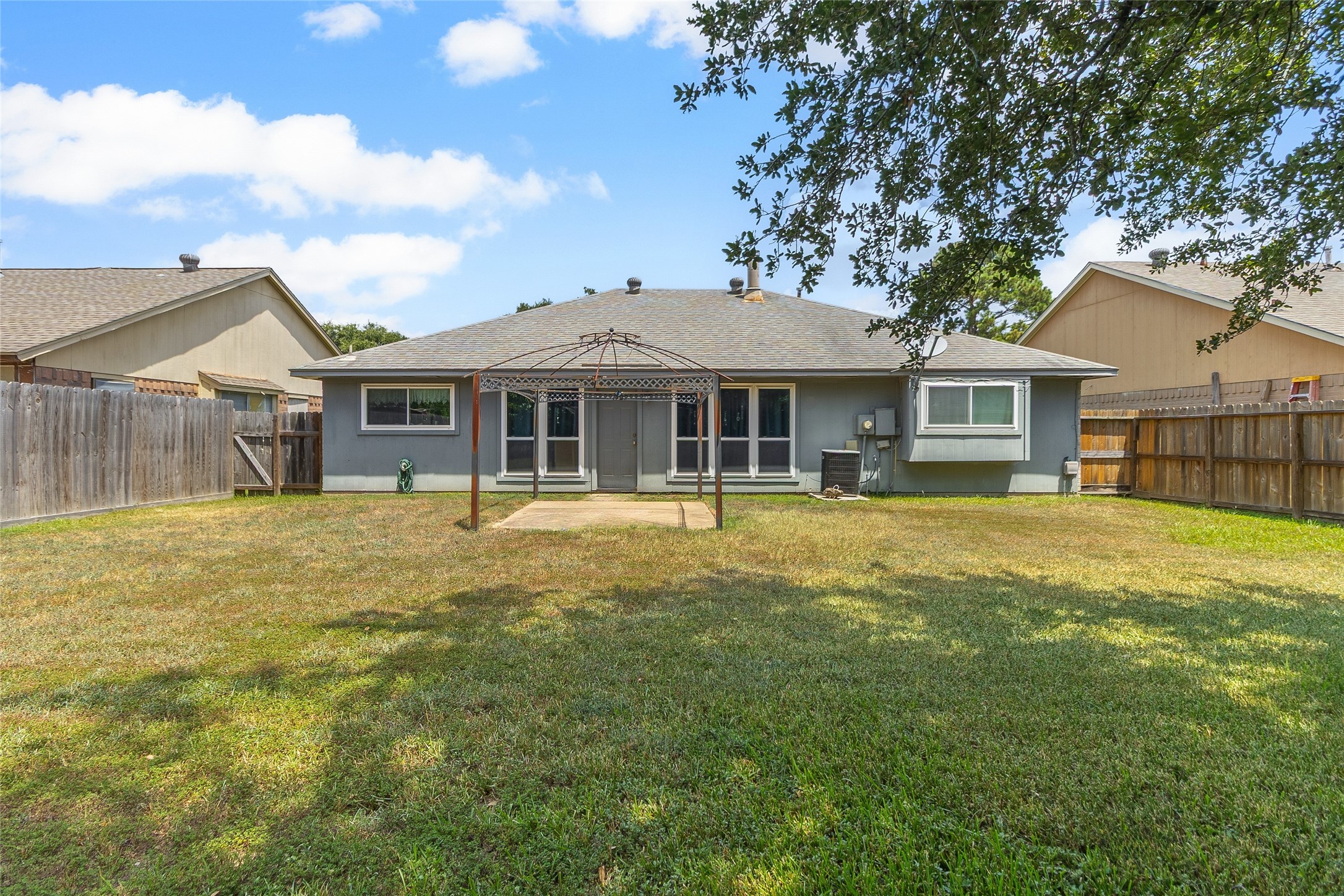 19319 Indian Grass Drive Property Photo 16