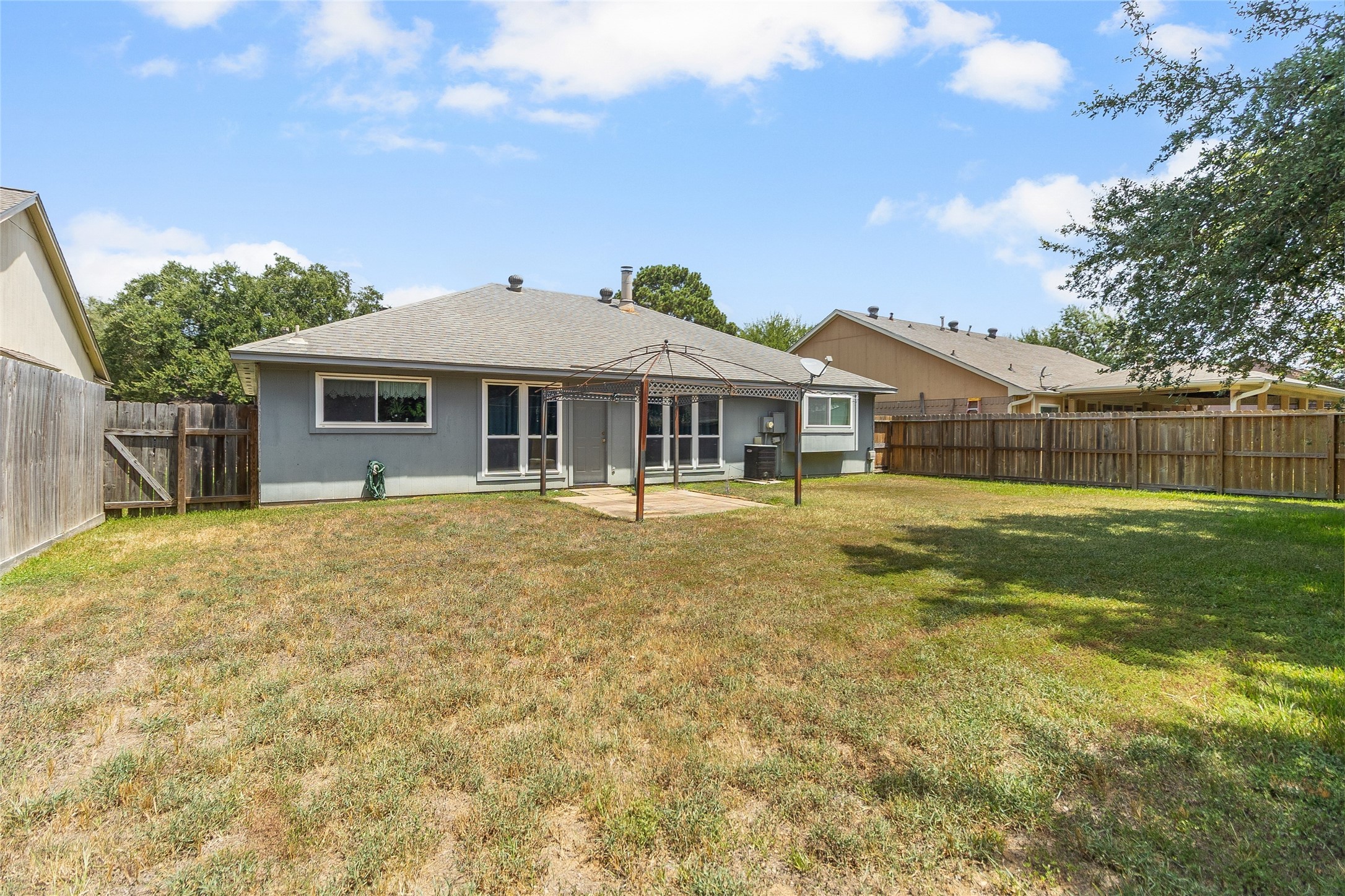 19319 Indian Grass Drive Property Photo 17