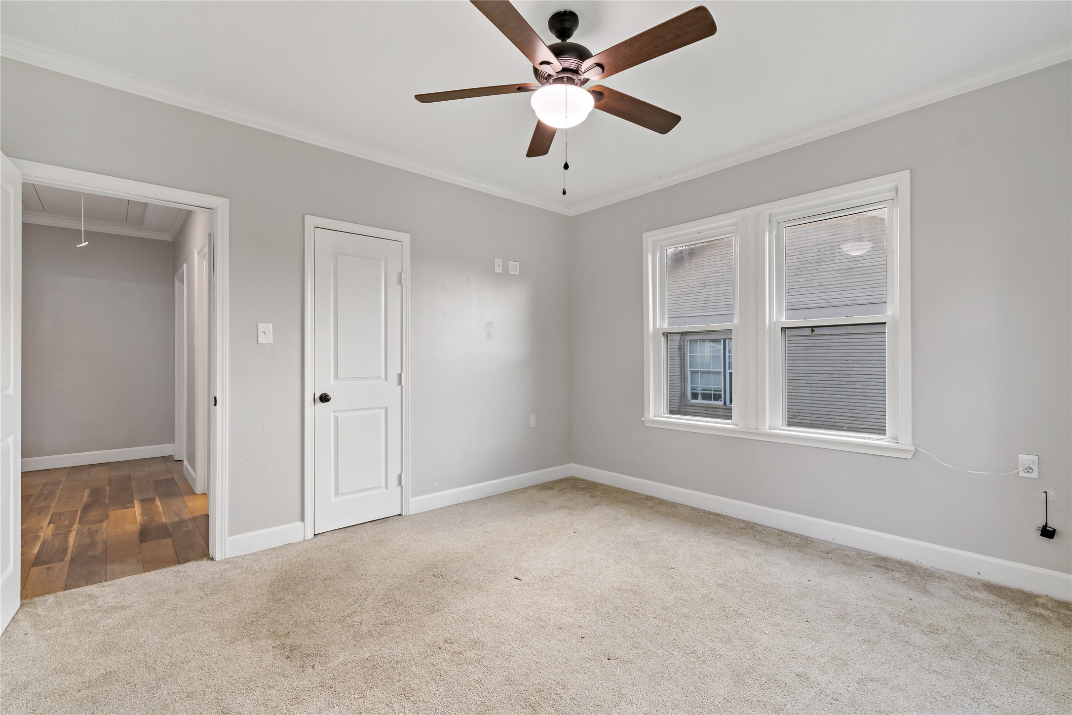 1210 W Broad Street Property Photo 6