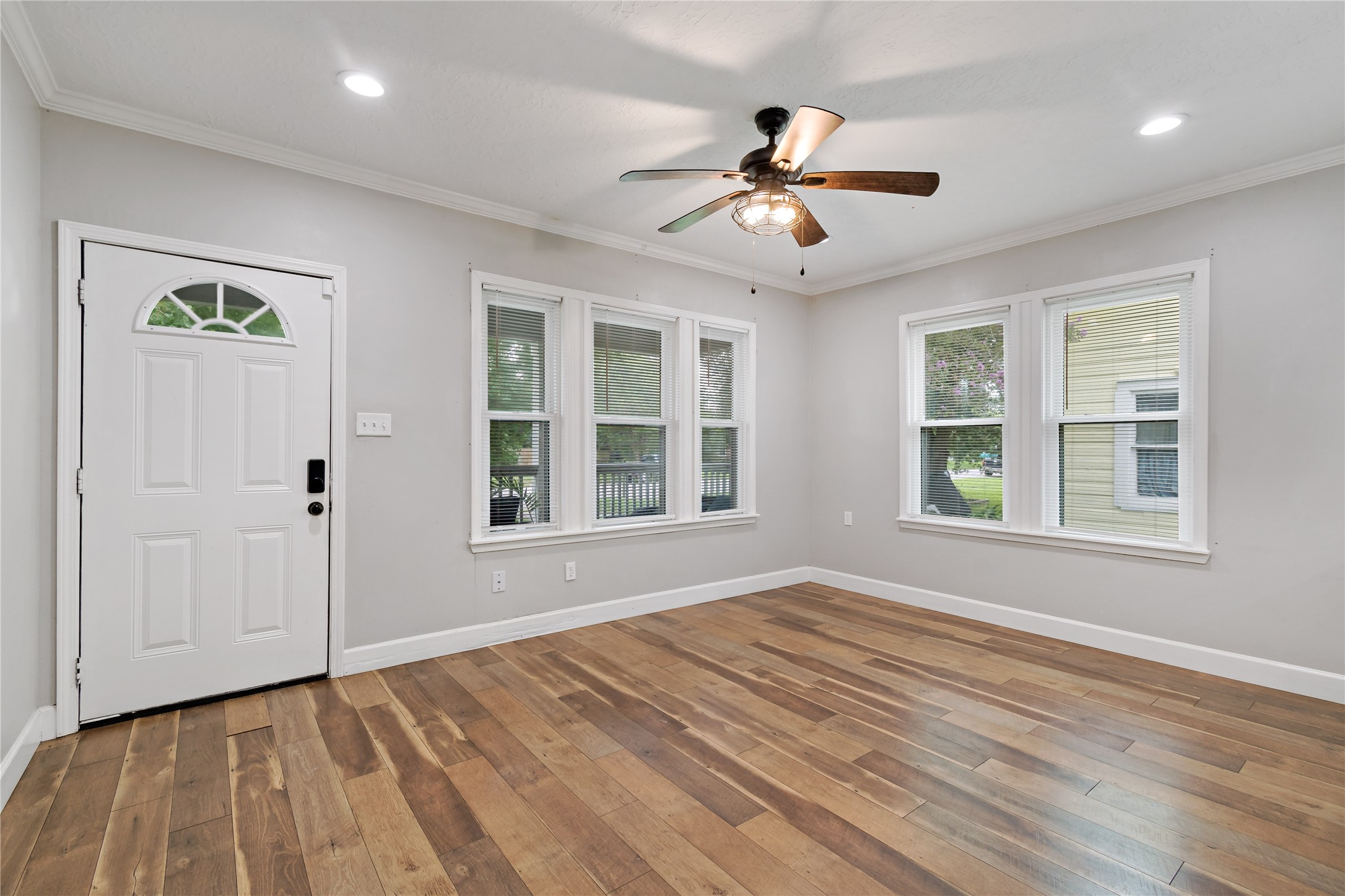 1210 W Broad Street Property Photo 15