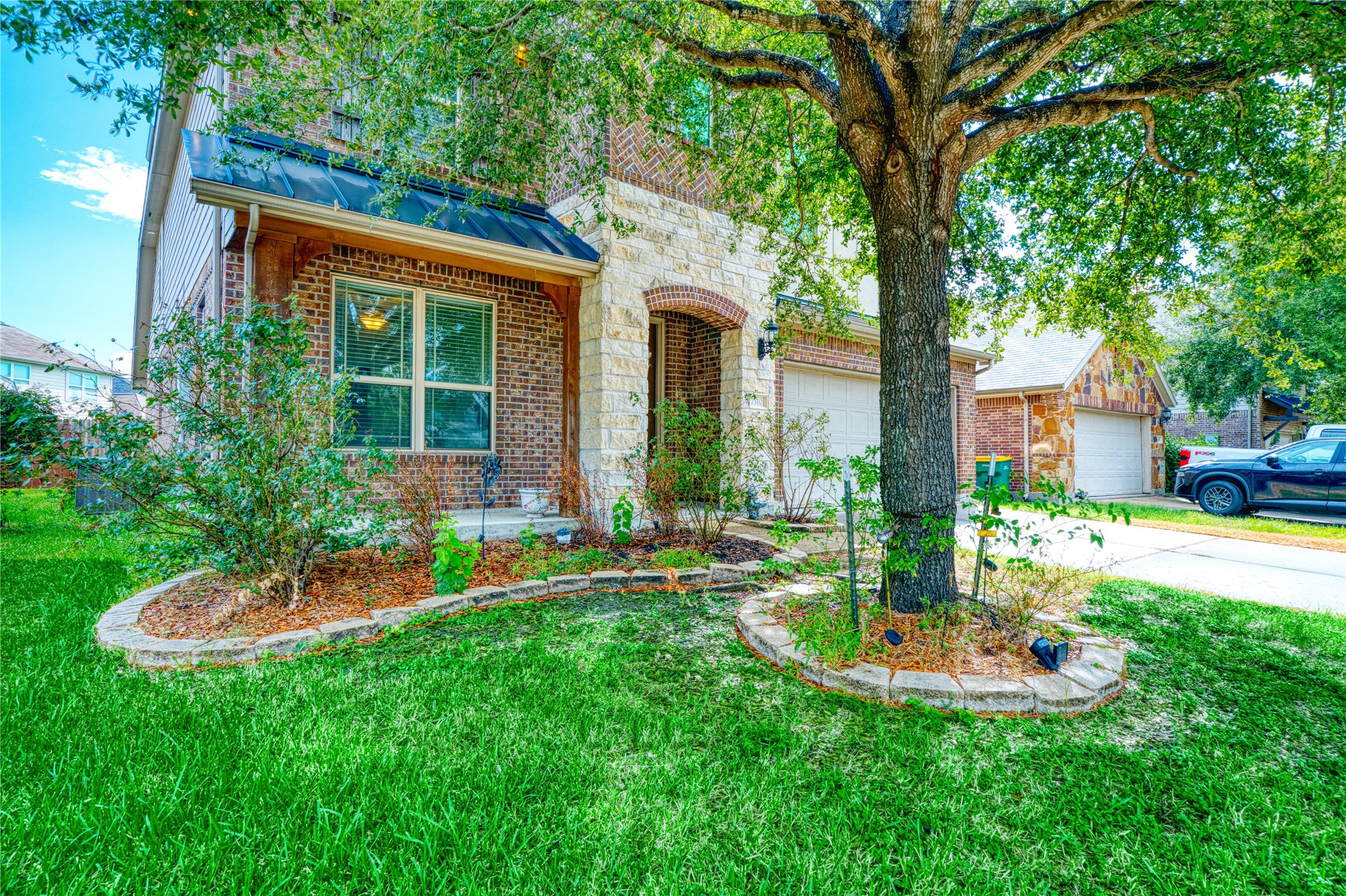 7310 Eastpoint Boulevard Property Photo 4