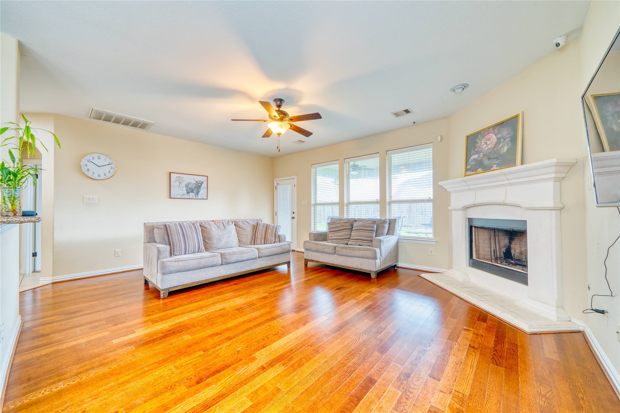 7310 Eastpoint Boulevard Property Photo 15
