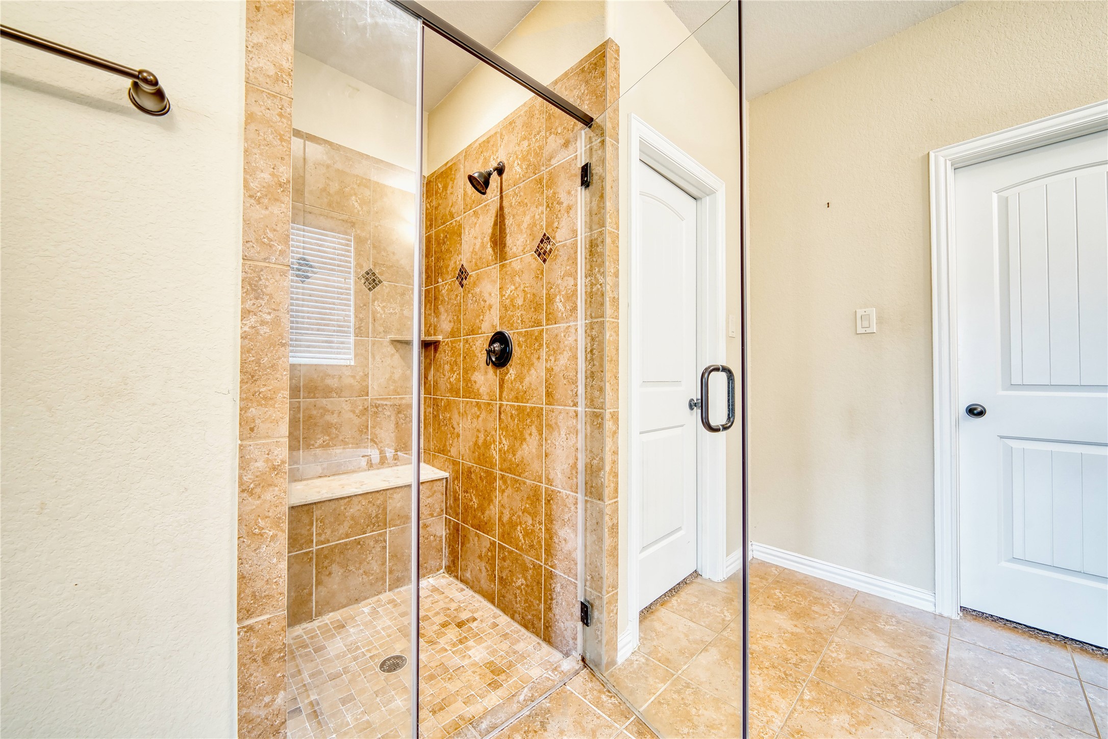 7310 Eastpoint Boulevard Property Photo 21
