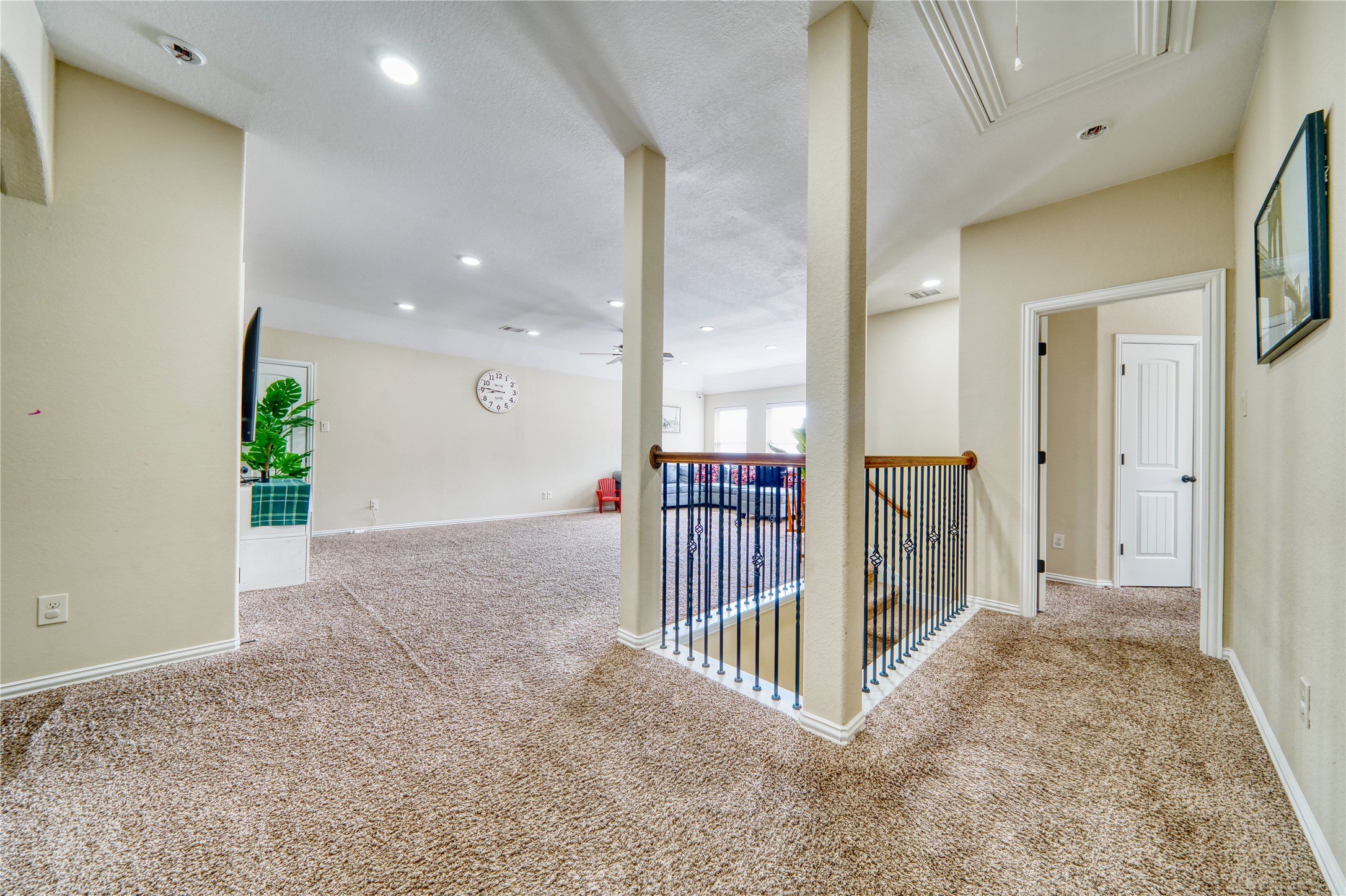 7310 Eastpoint Boulevard Property Photo 29