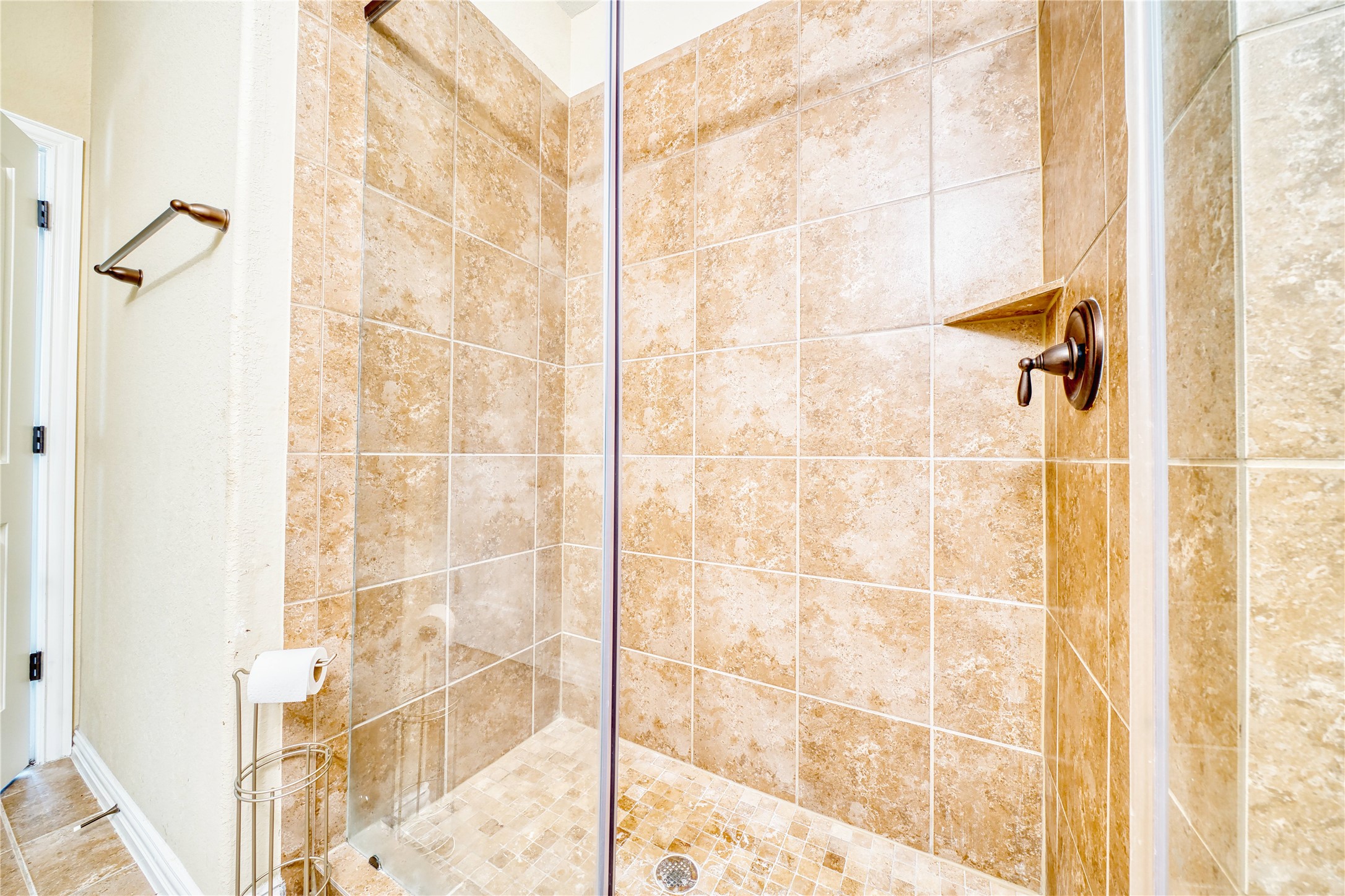 7310 Eastpoint Boulevard Property Photo 33