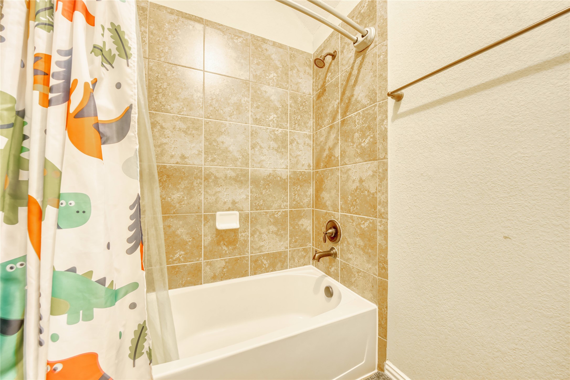 7310 Eastpoint Boulevard Property Photo 38
