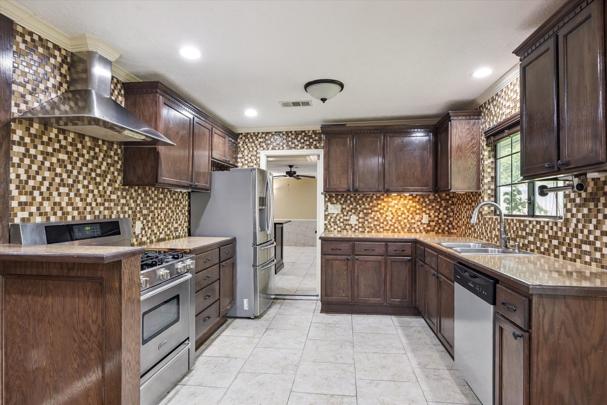 5326 Pagewood Lane Property Photo 12