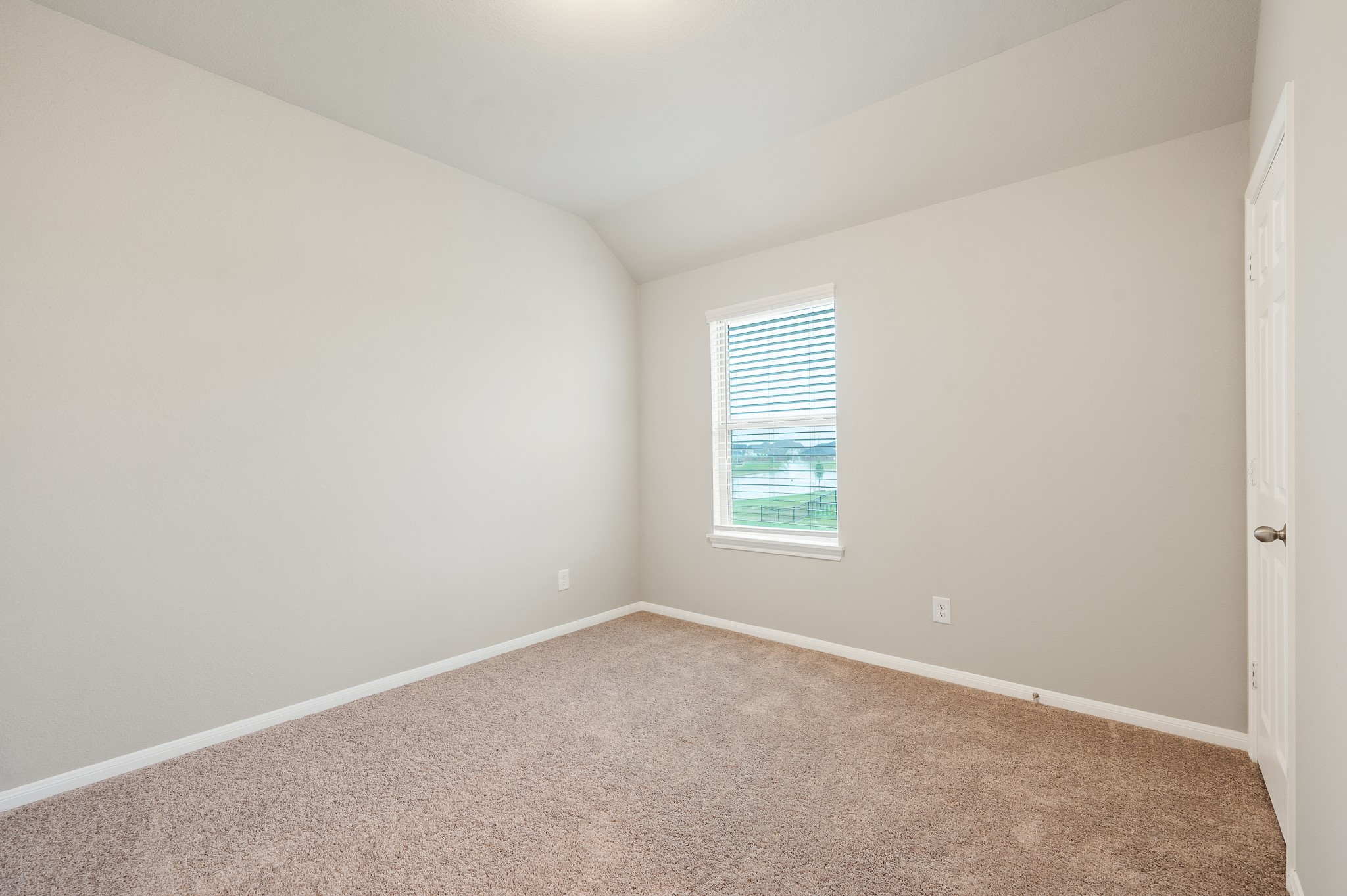 2472 Fairway Harbor Drive Property Photo 42