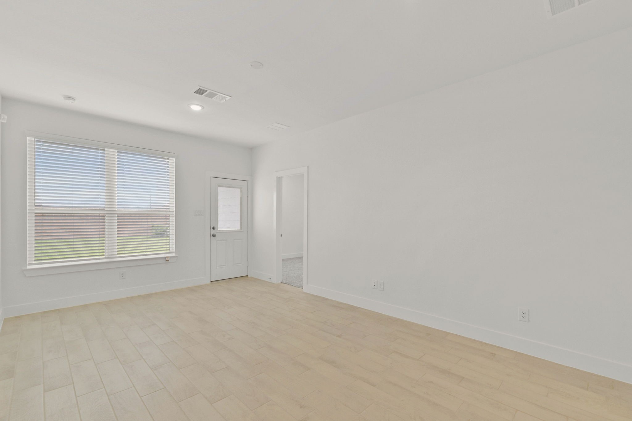 21118 Garden Palm Drive Property Photo 7
