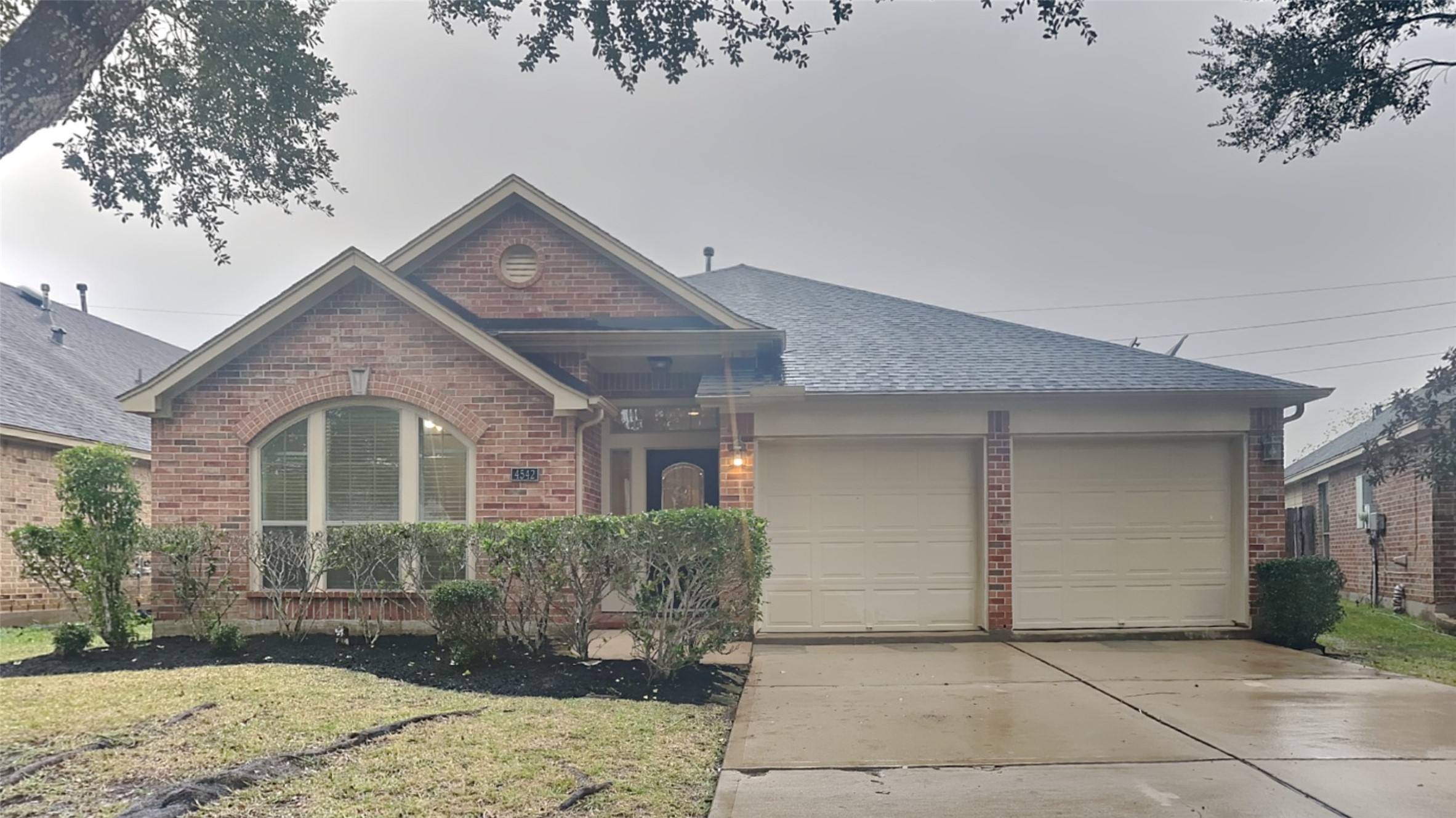 4542 Long Creek Drive Property Photo 1
