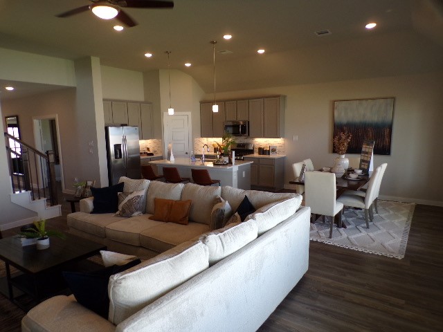 2007 Heather Ridge Way Property Photo 3