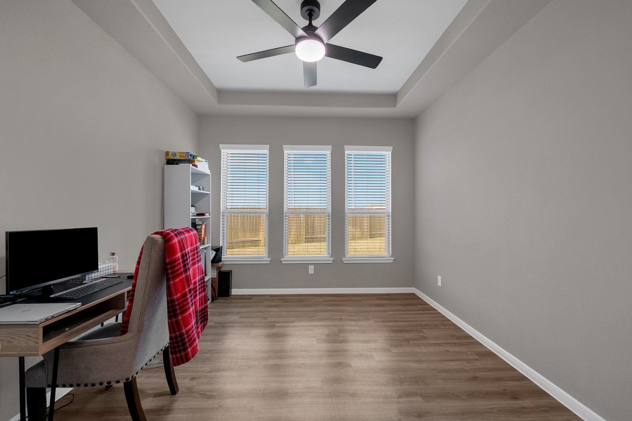 2405 Sequoia Grove Drive Property Photo 13