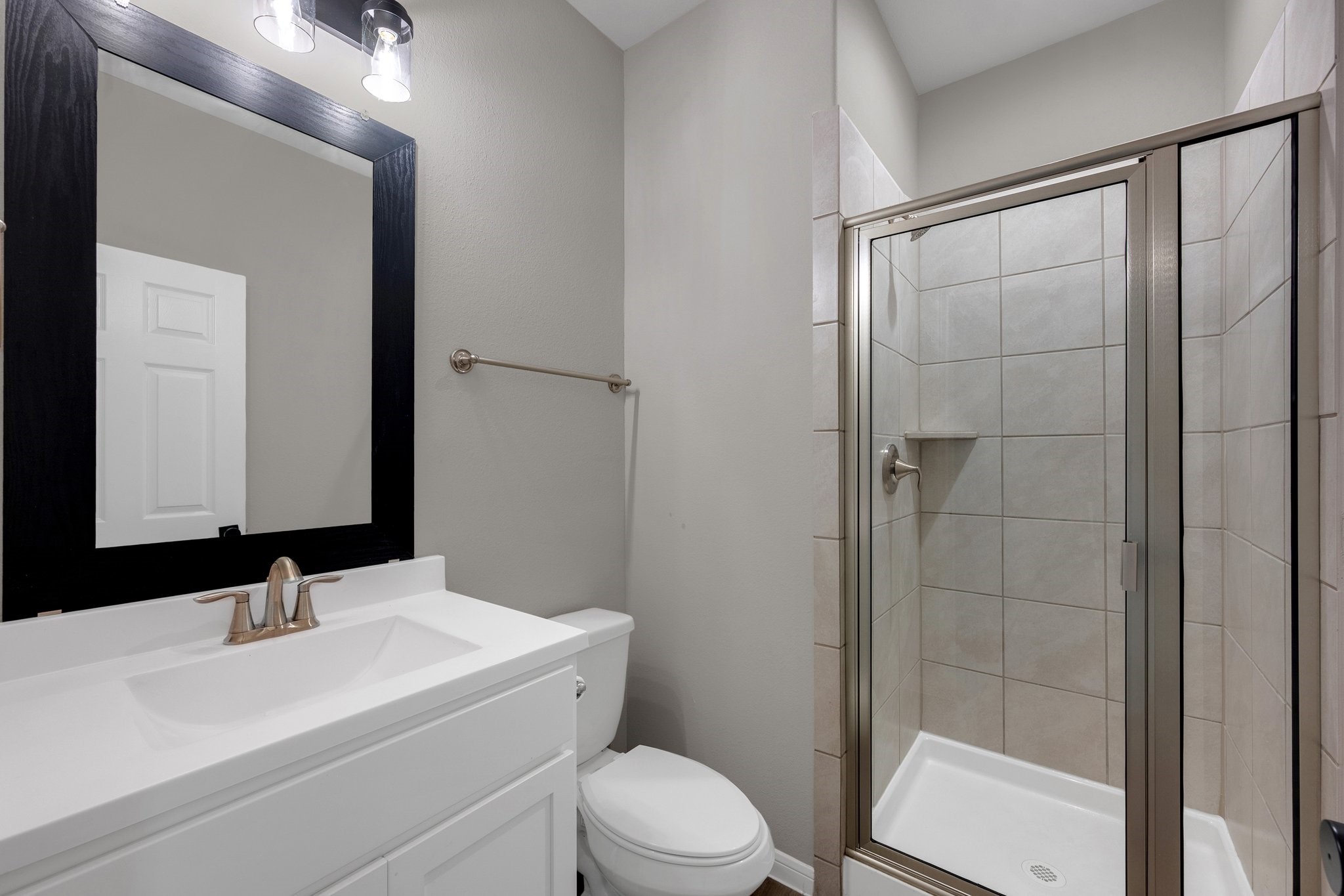 2405 Sequoia Grove Drive Property Photo 15