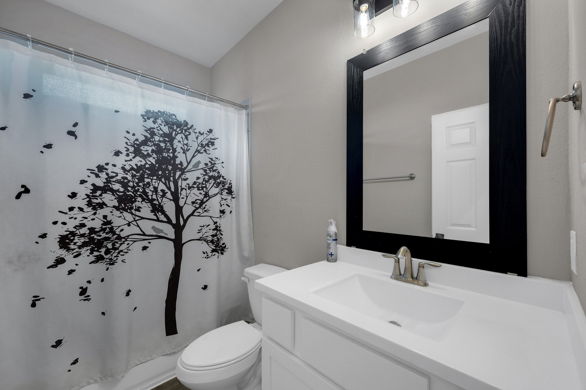 2405 Sequoia Grove Drive Property Photo 16