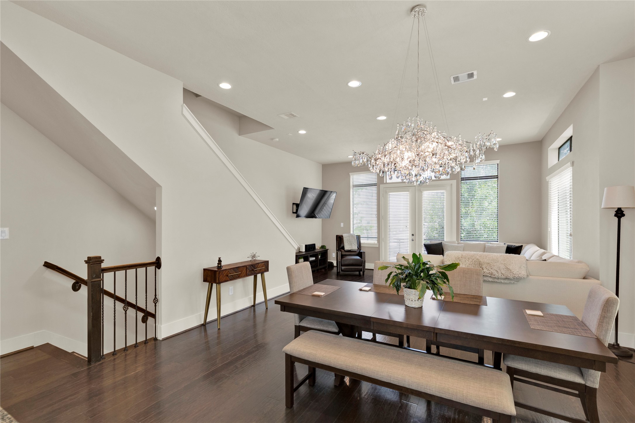 1413 Nagle Street Property Photo 15