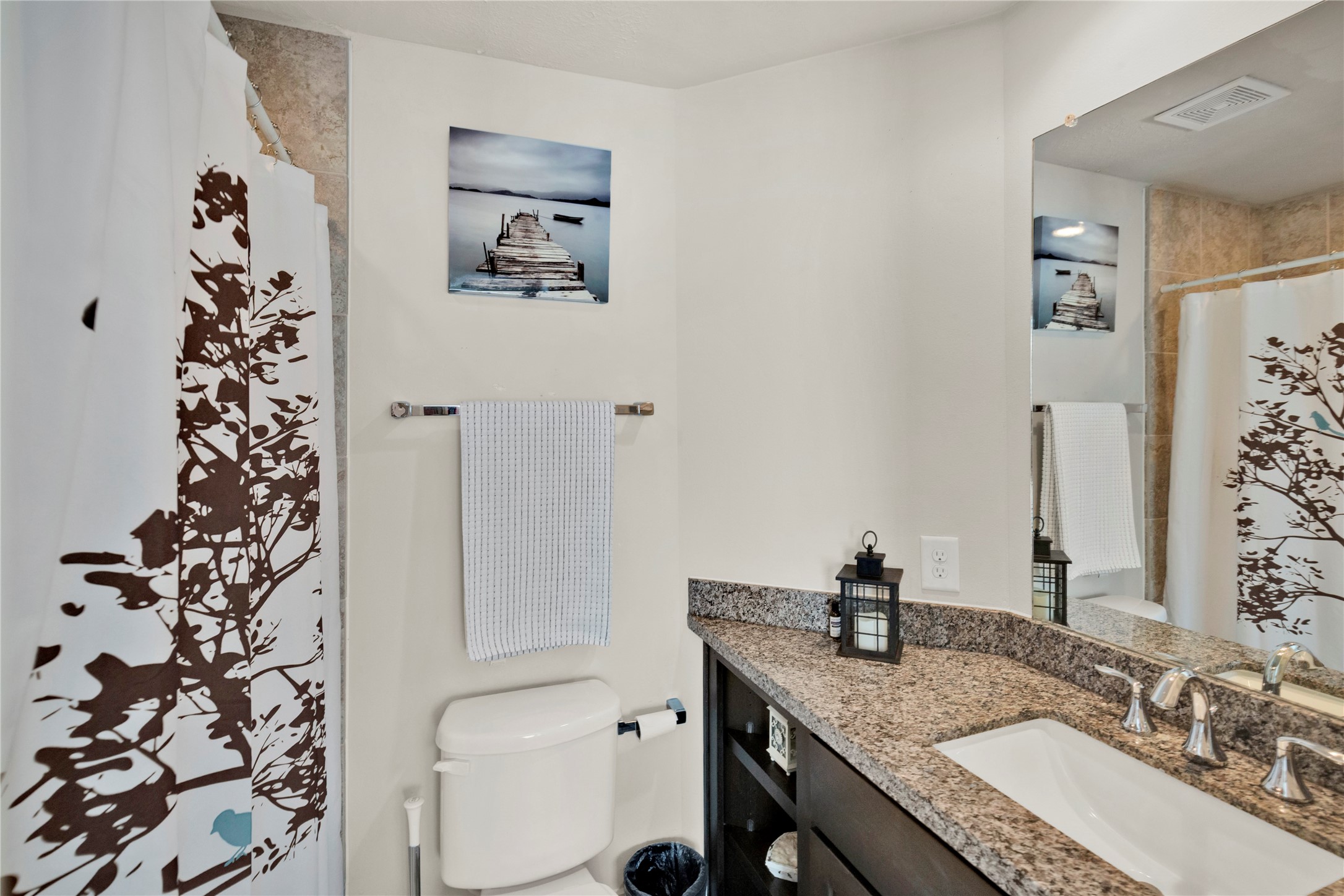 1413 Nagle Street Property Photo 20