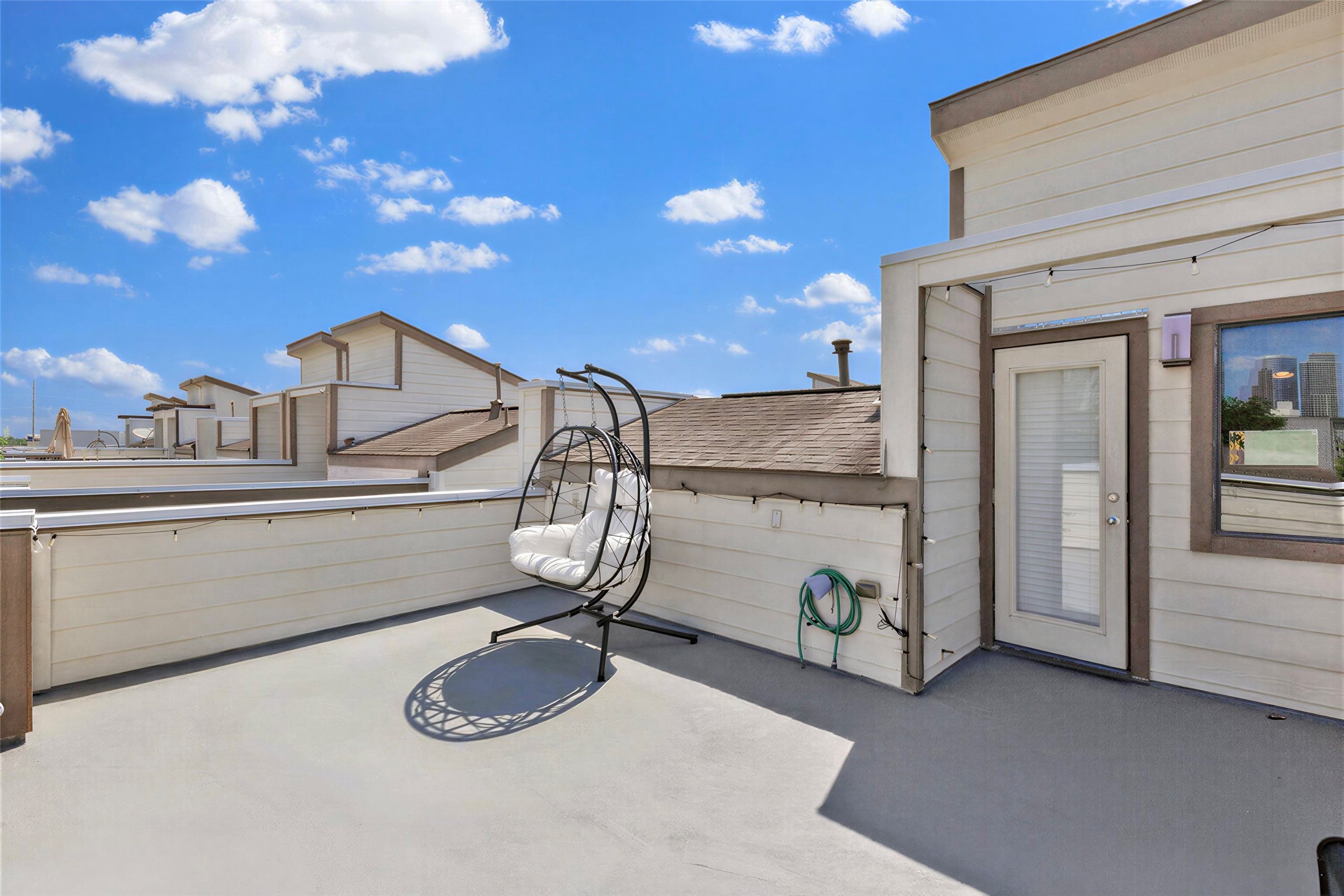 1413 Nagle Street Property Photo 26