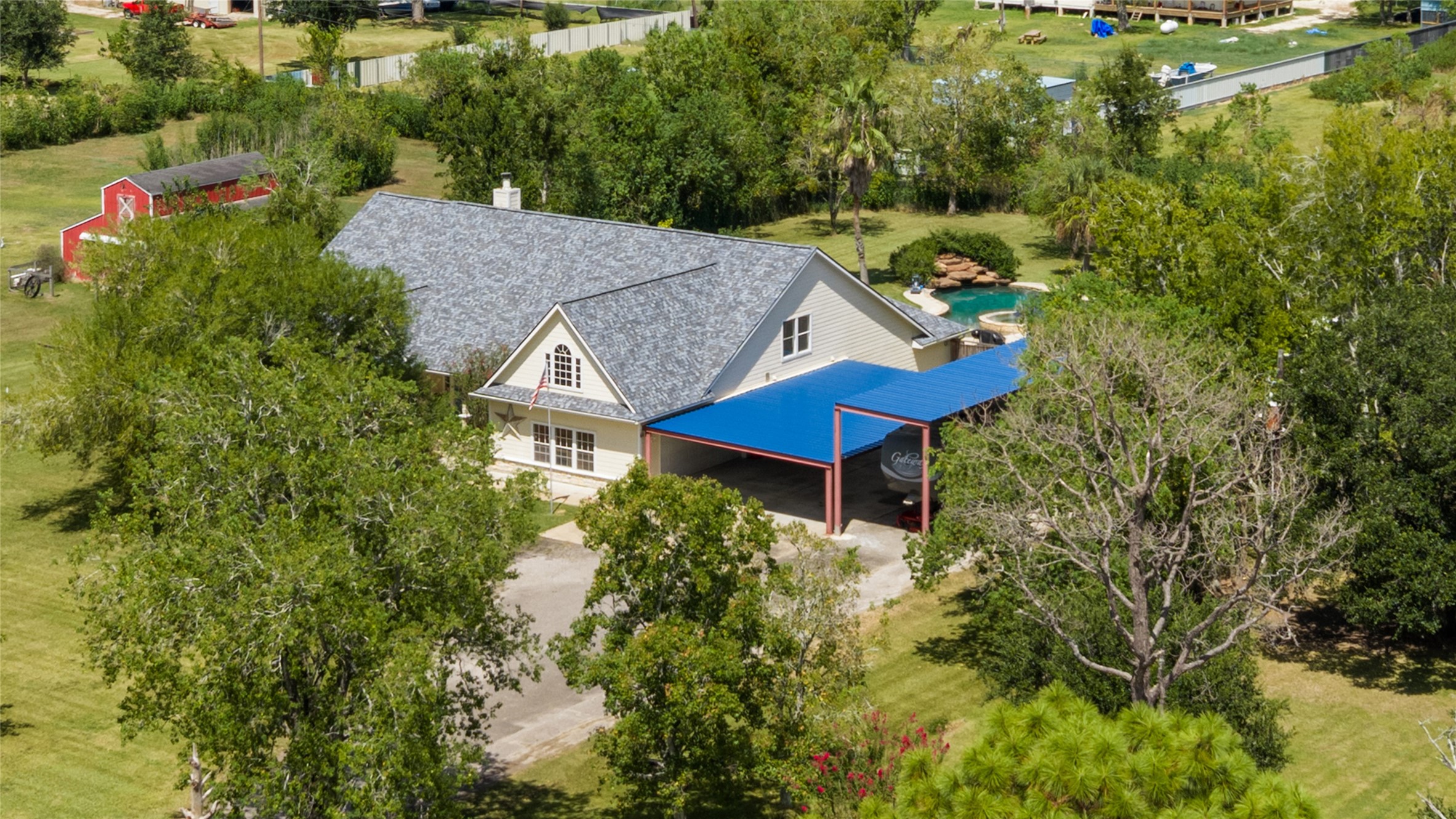 111 County Road 932 Property Photo 42