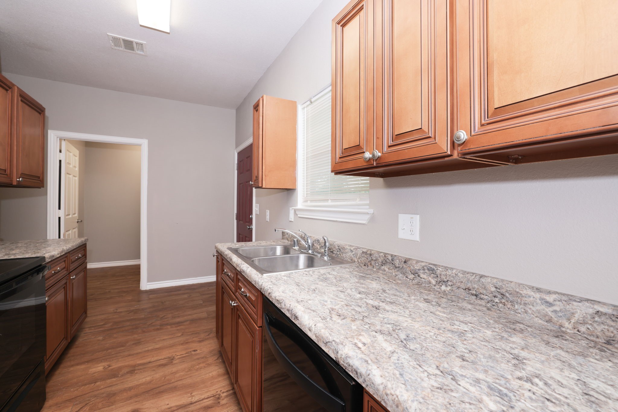 204 S 13th Street Property Photo 9