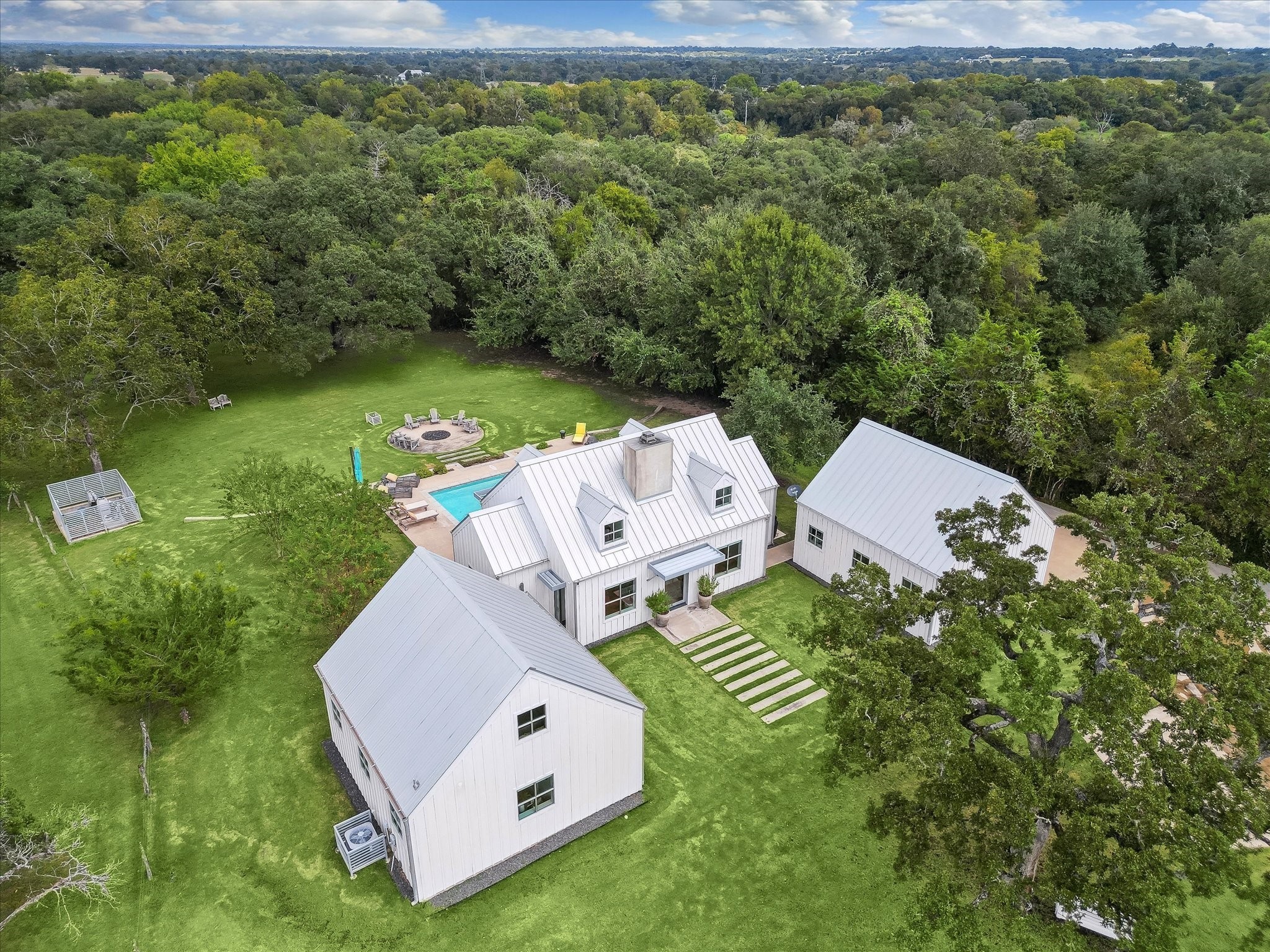 2200 Hartfield Road Property Photo 1