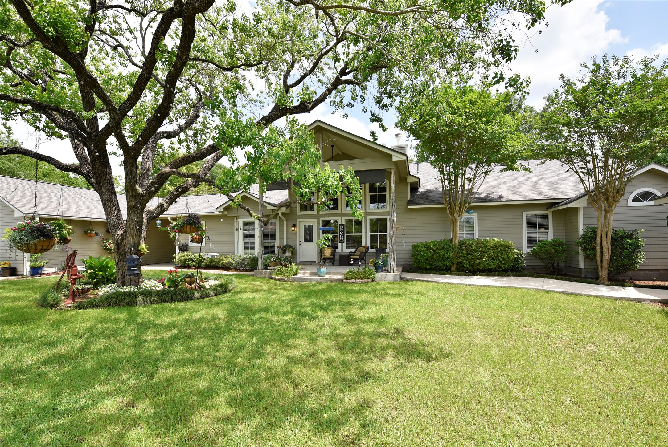 18729 Cypress Church Road Property Photo 2