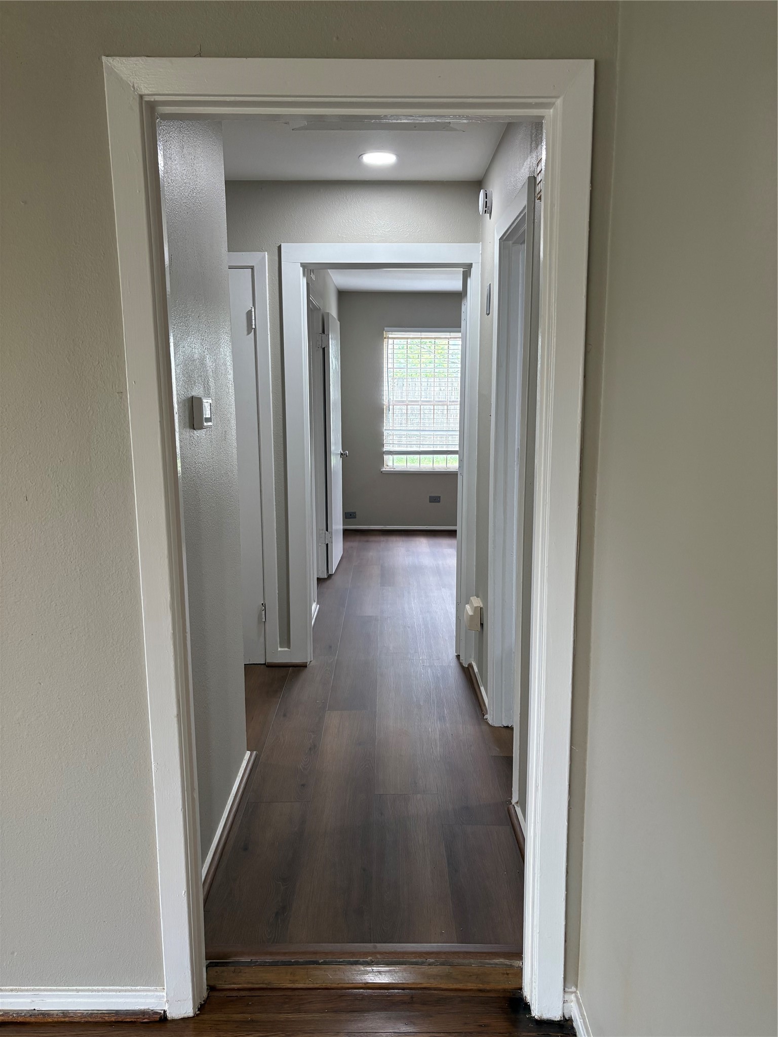 5914 Ridgeway Drive Property Photo 4