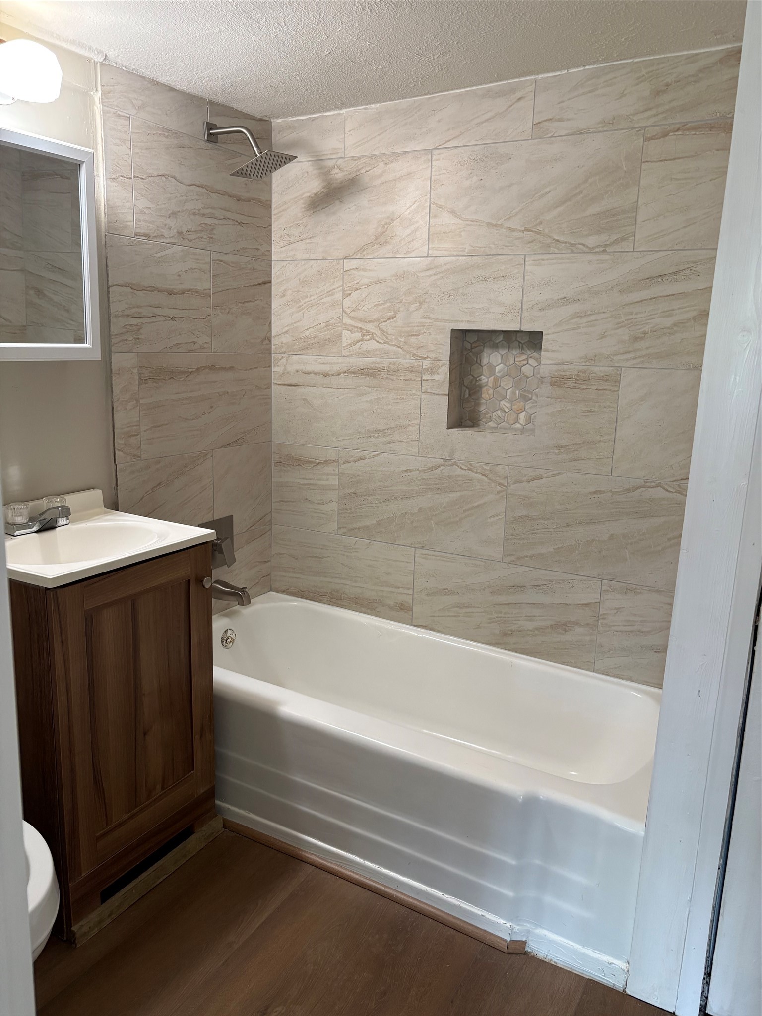 5914 Ridgeway Drive Property Photo 22