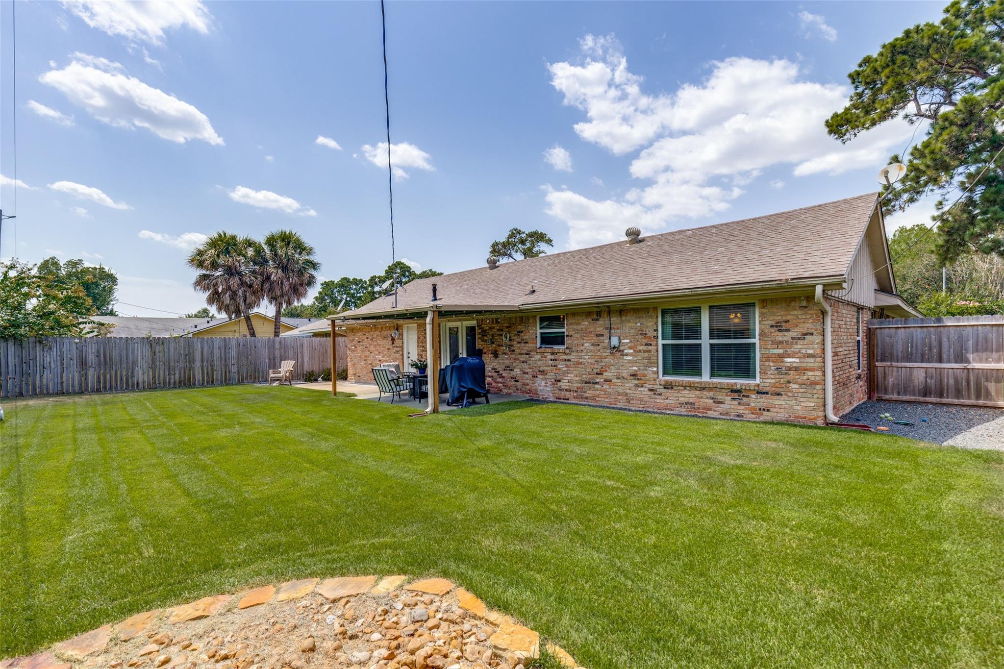 10031 Timberoak Drive Property Photo 24