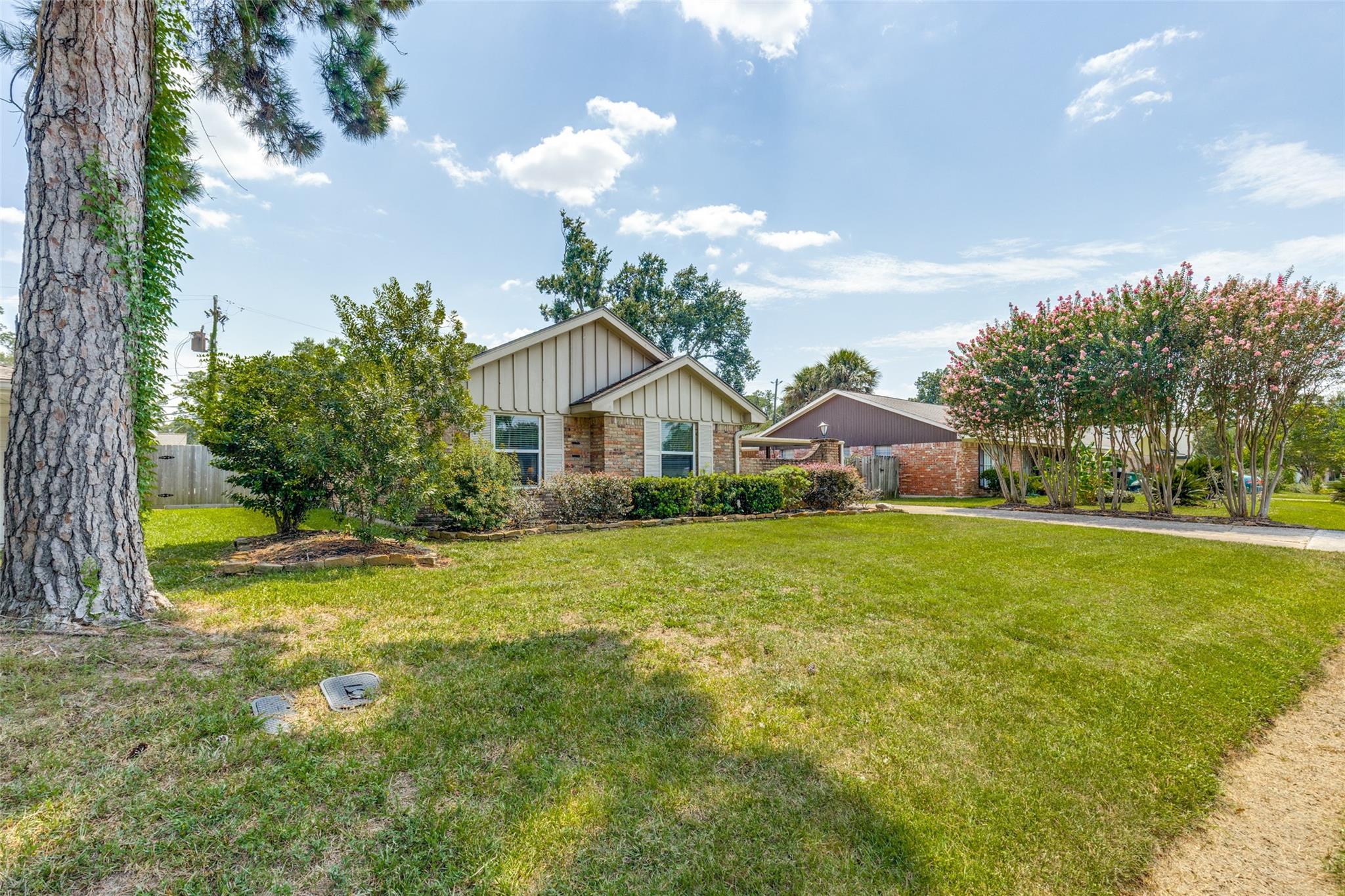 10031 Timberoak Drive Property Photo 25