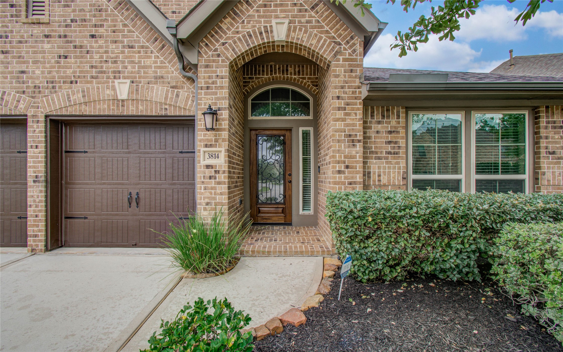 3814 Trophy Ridge Drive Property Photo 6