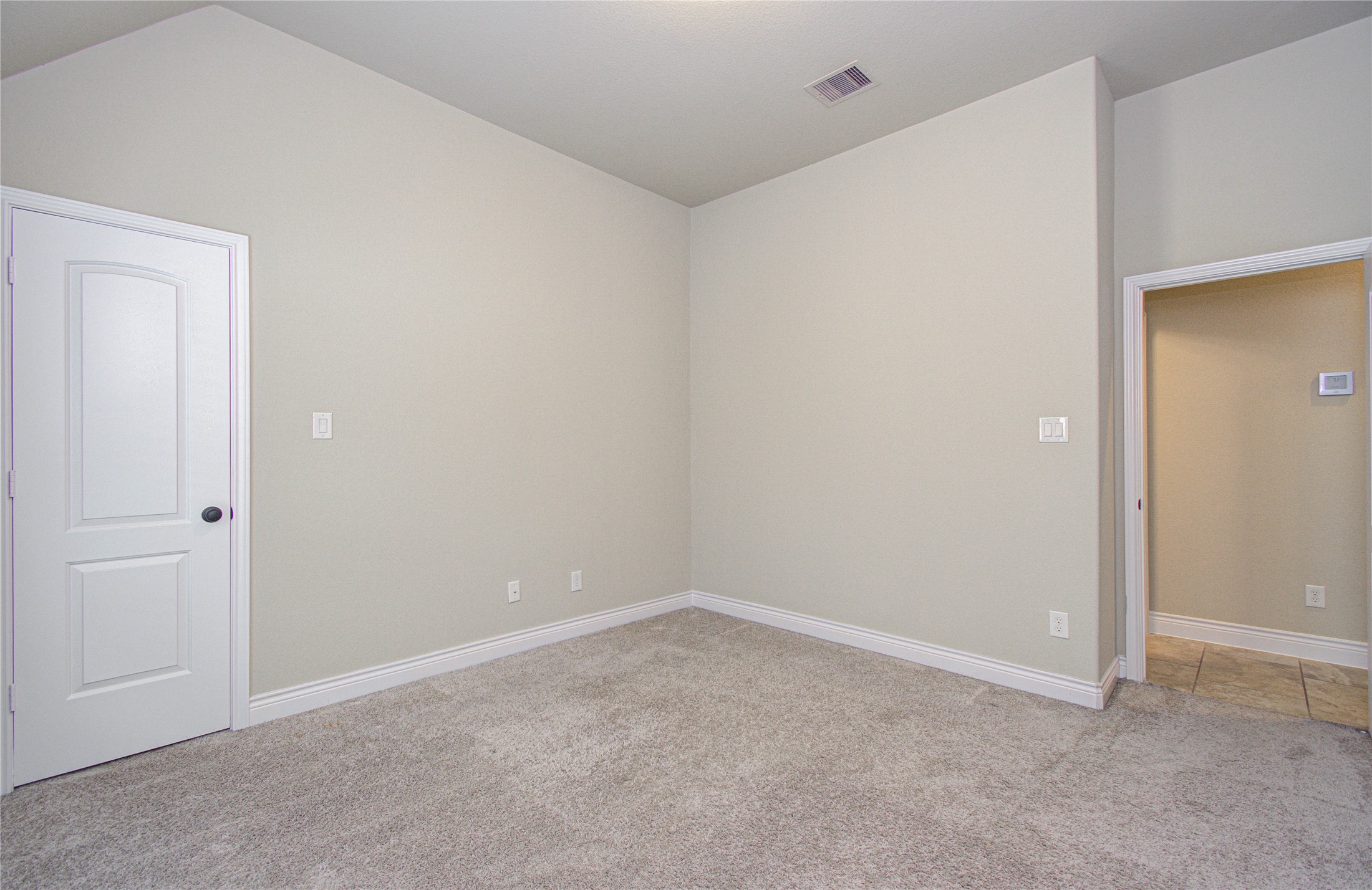 3814 Trophy Ridge Drive Property Photo 17