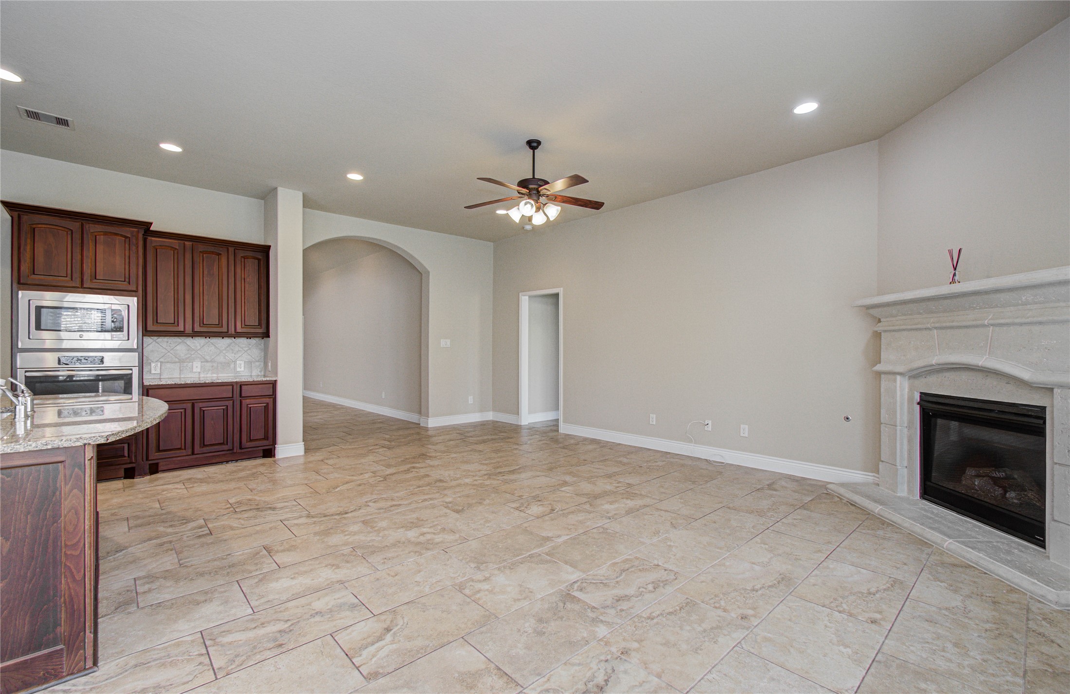 3814 Trophy Ridge Drive Property Photo 31