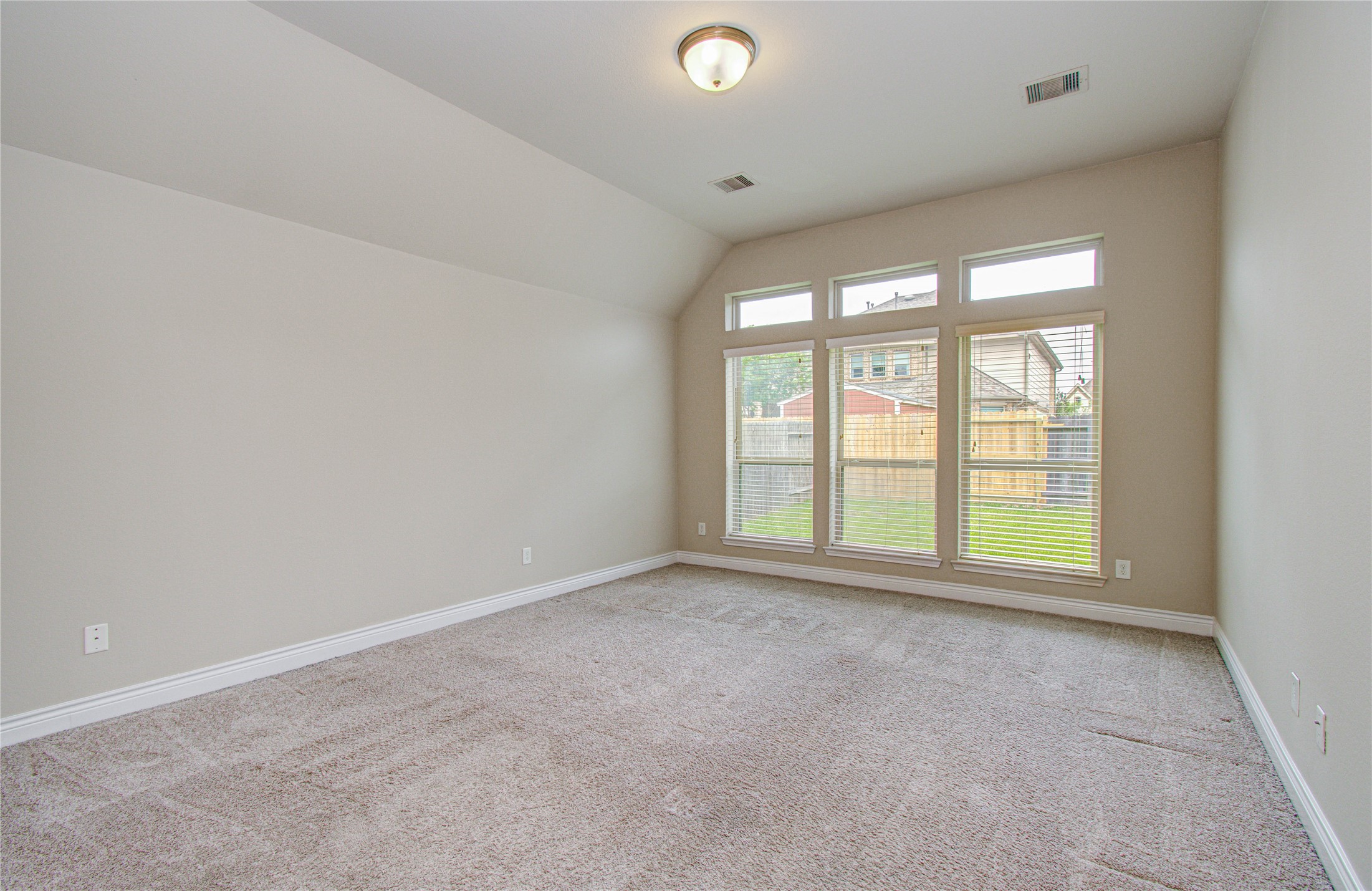 3814 Trophy Ridge Drive Property Photo 36