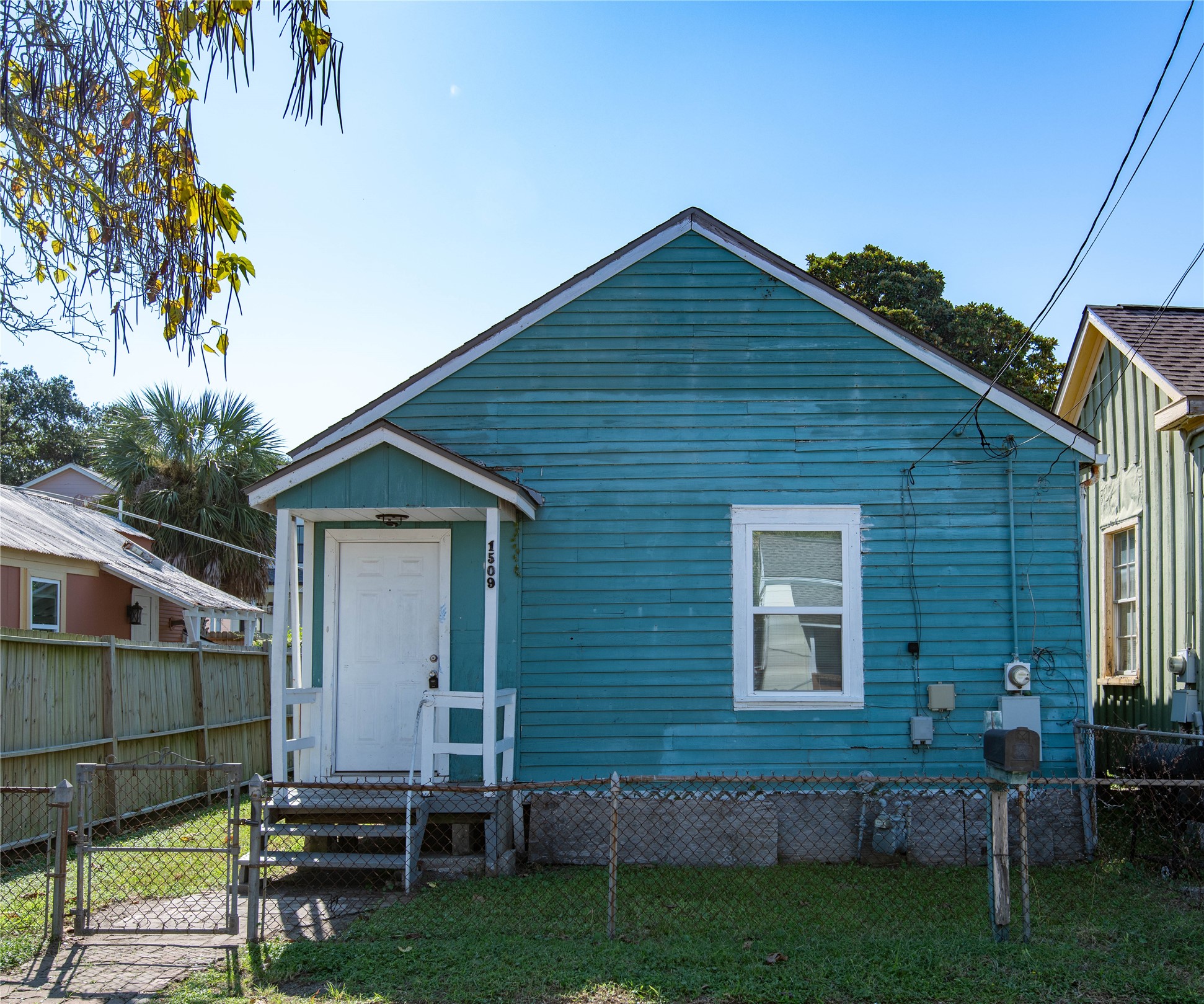 1509 J H Clouser Street Property Photo 1